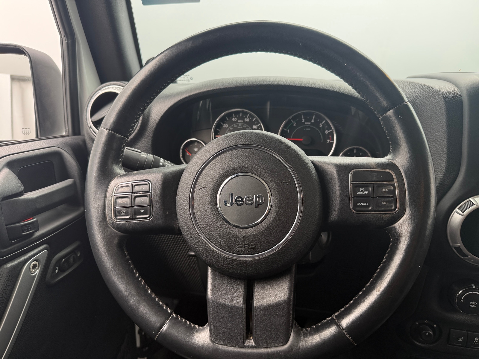 Thumbnail: 2014 Jeep Wrangler - 5