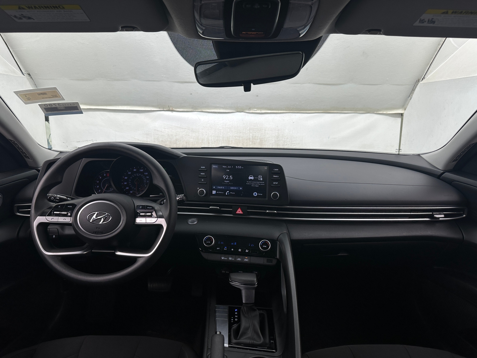 Thumbnail: 2023 Hyundai Elantra - 3