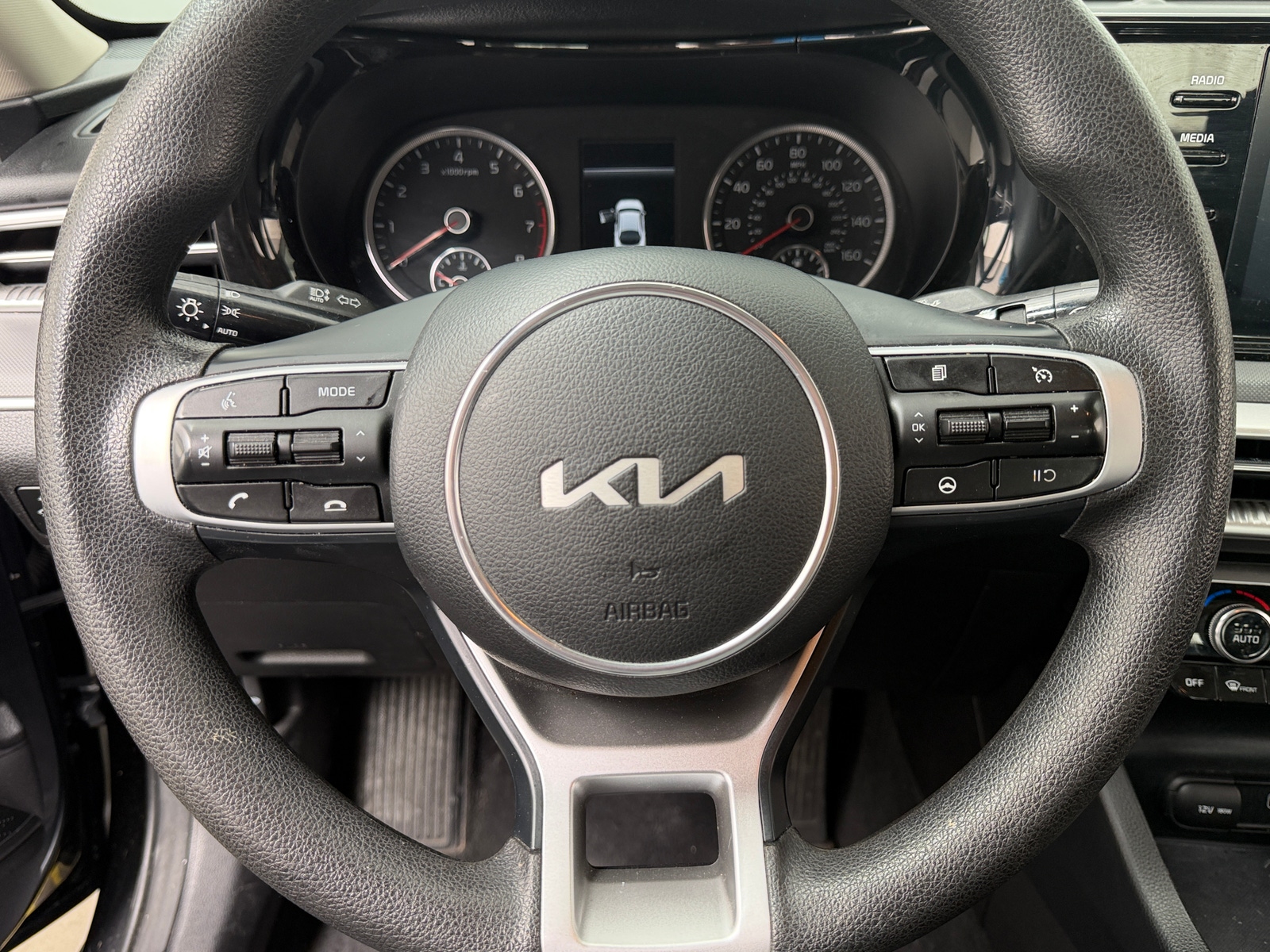 Thumbnail: 2023 Kia K5 - 5