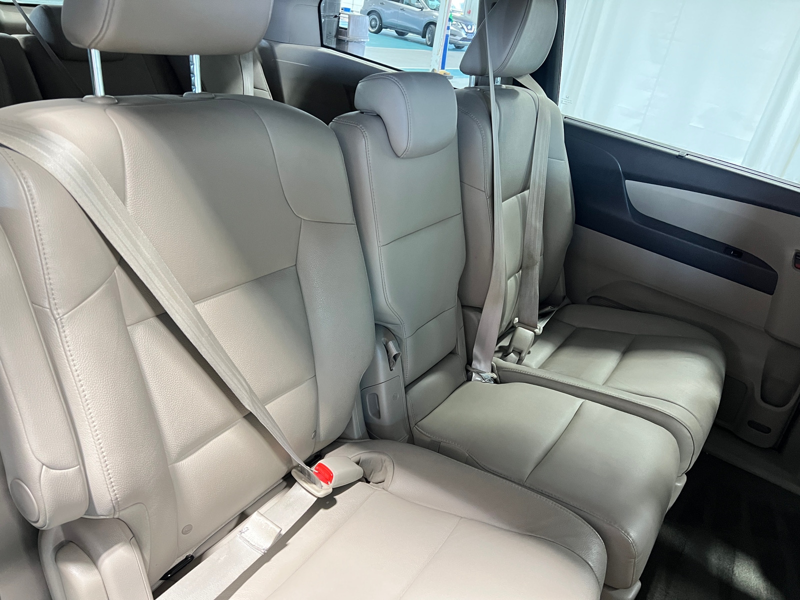 Thumbnail: 2014 Honda Odyssey - 6