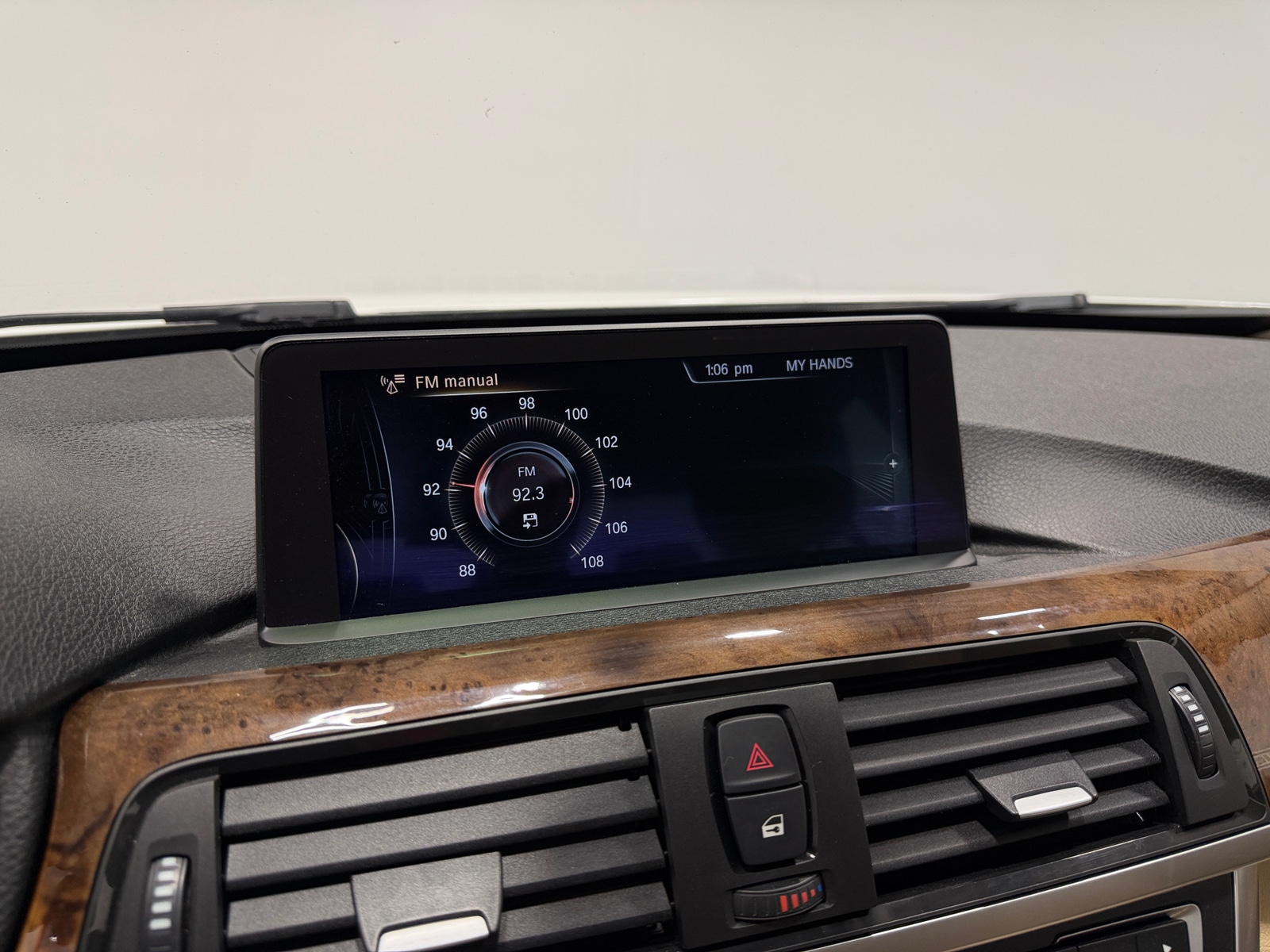 Thumbnail: 2014 BMW 3 Series - 3