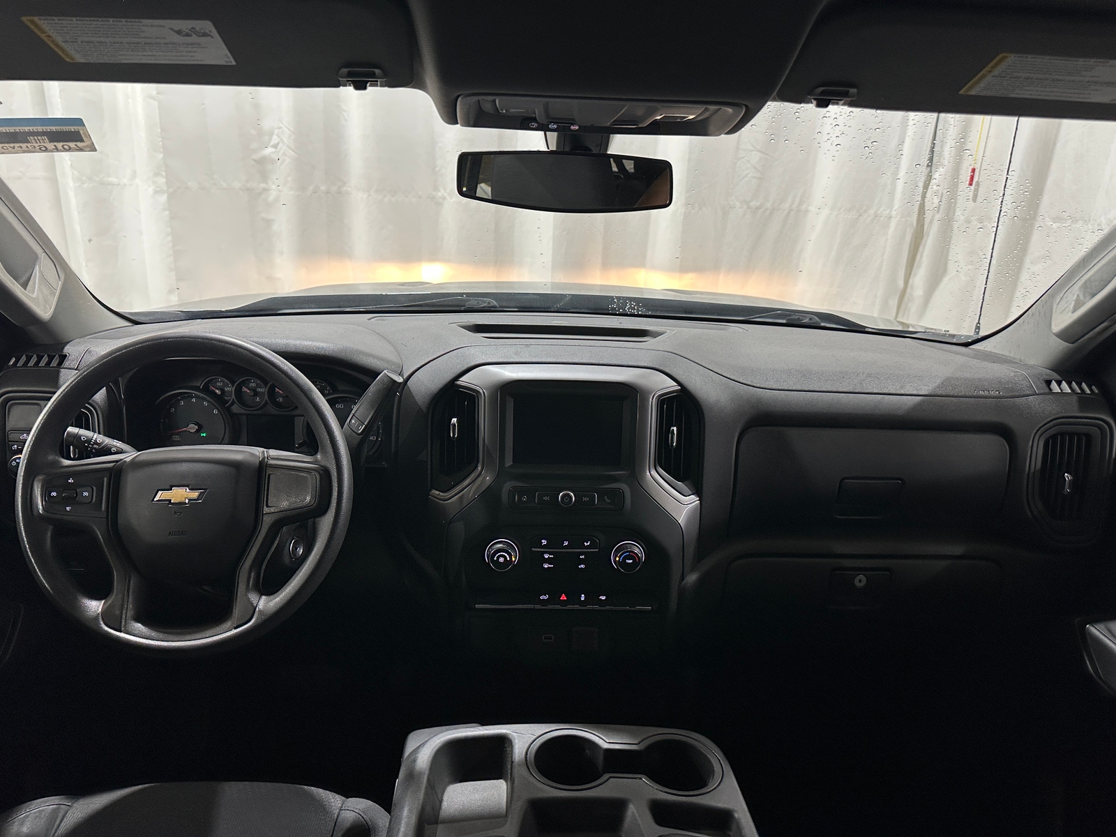 Thumbnail: 2020 Chevrolet Silverado 1500 - 3