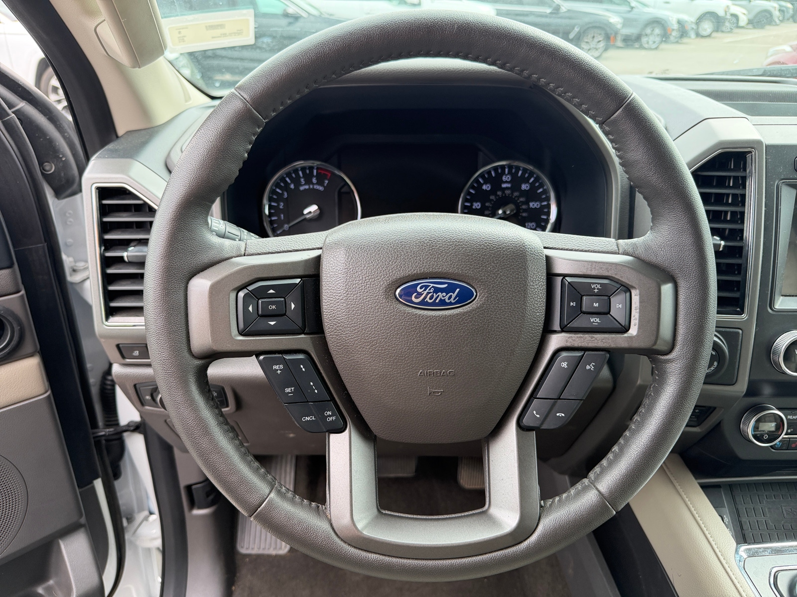 Thumbnail: 2019 Ford Expedition MAX - 4