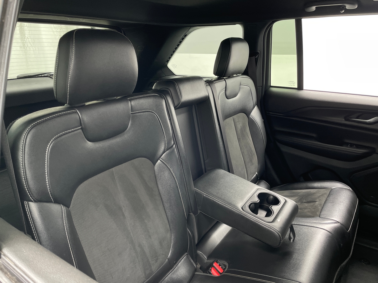 Thumbnail: 2024 Jeep Grand Cherokee - 5