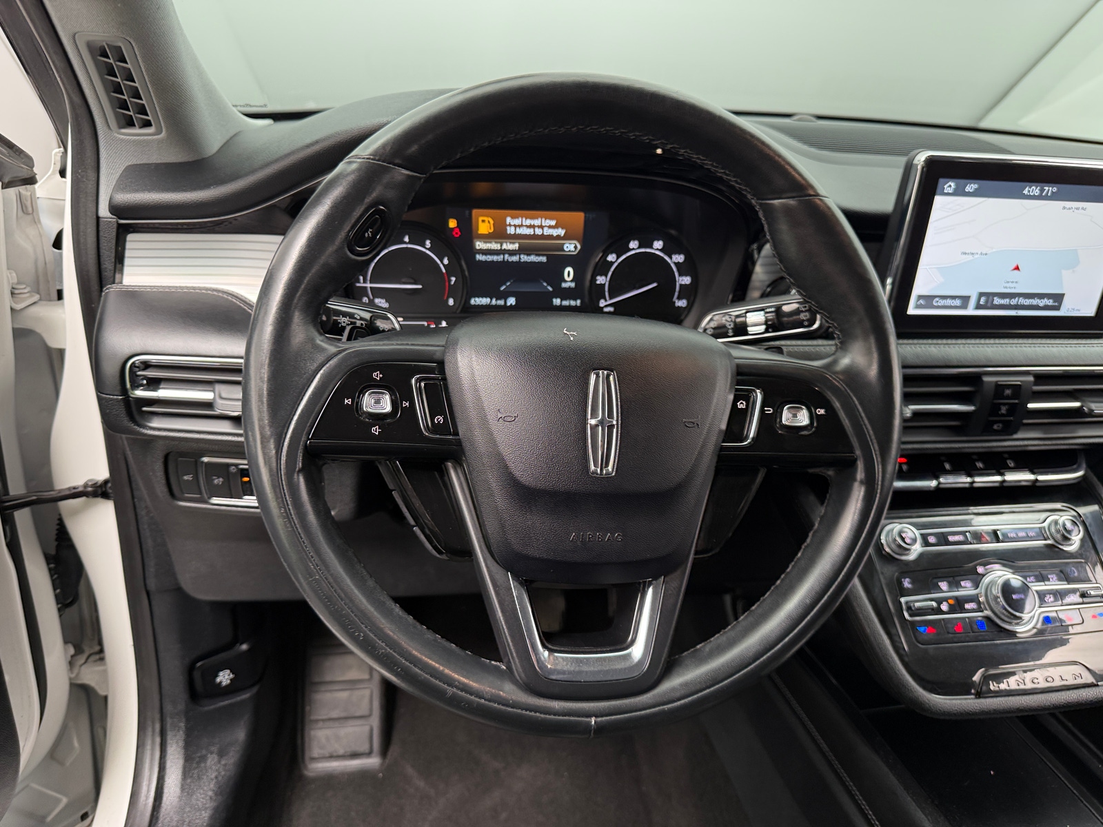 Thumbnail: 2020 Lincoln Corsair - 4