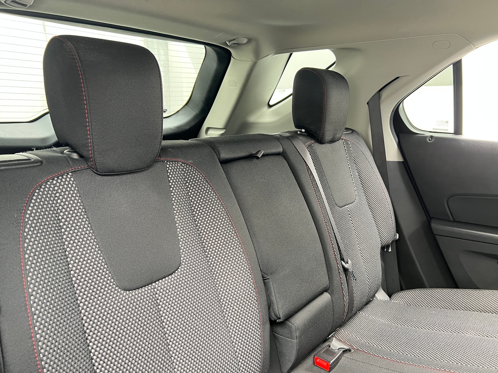 Thumbnail: 2017 Chevrolet Equinox - 6