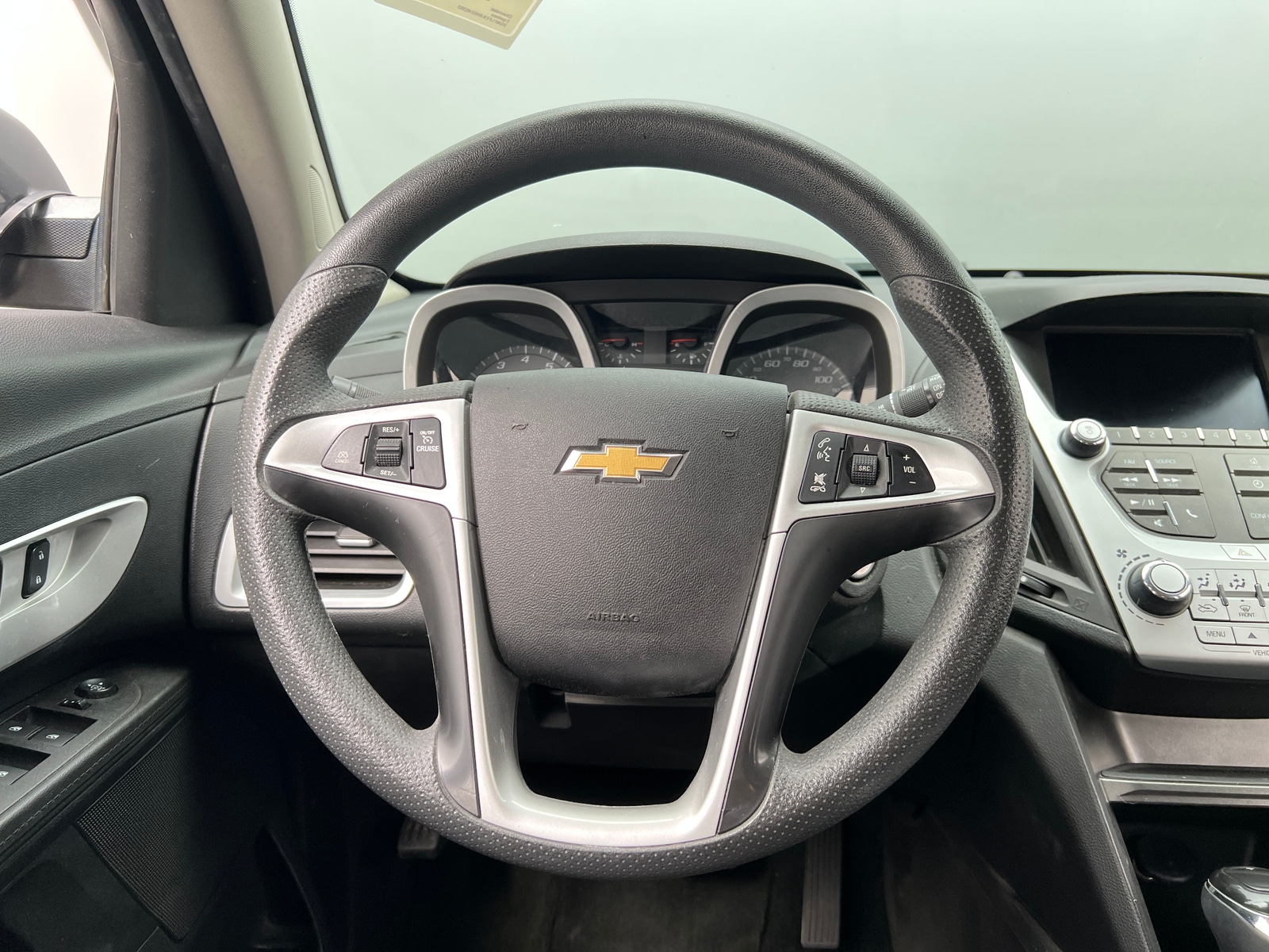 Thumbnail: 2017 Chevrolet Equinox - 5
