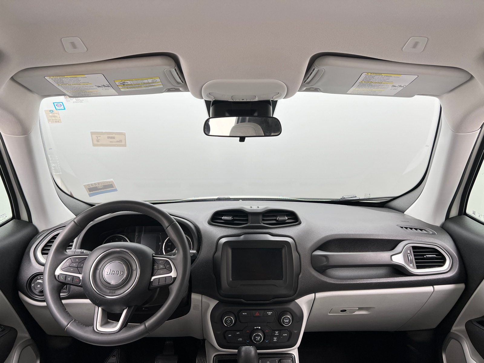 Thumbnail: 2020 Jeep Renegade - 3