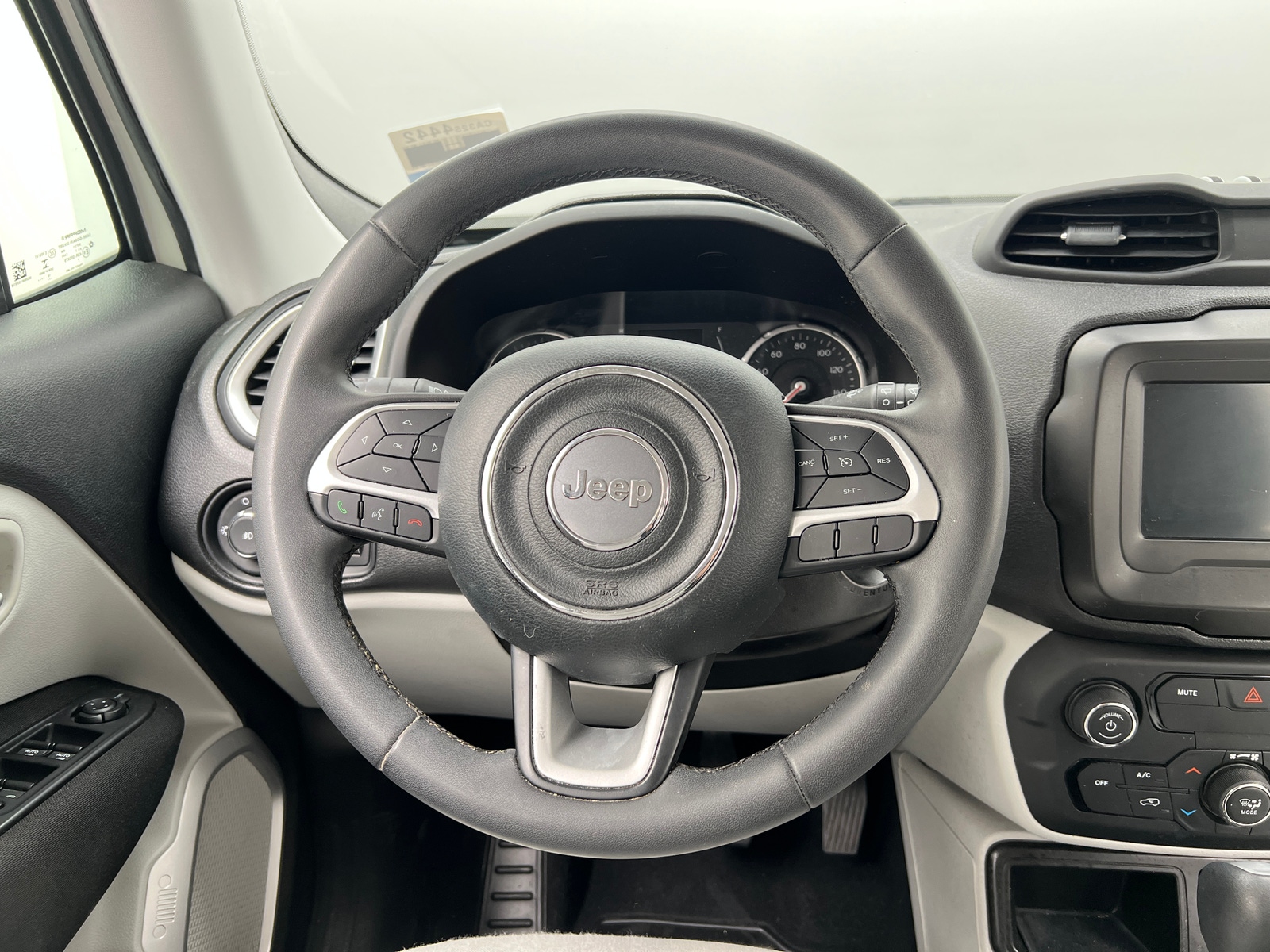 Thumbnail: 2020 Jeep Renegade - 5