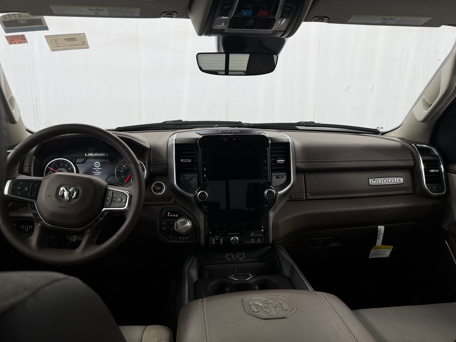 Thumbnail: 2025 RAM 1500 - 2