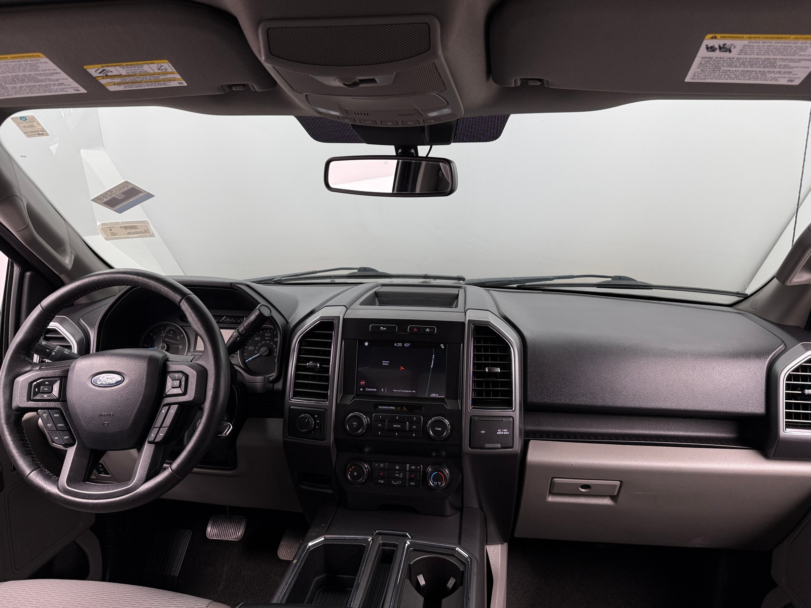 Thumbnail: 2019 Ford Econoline - 3