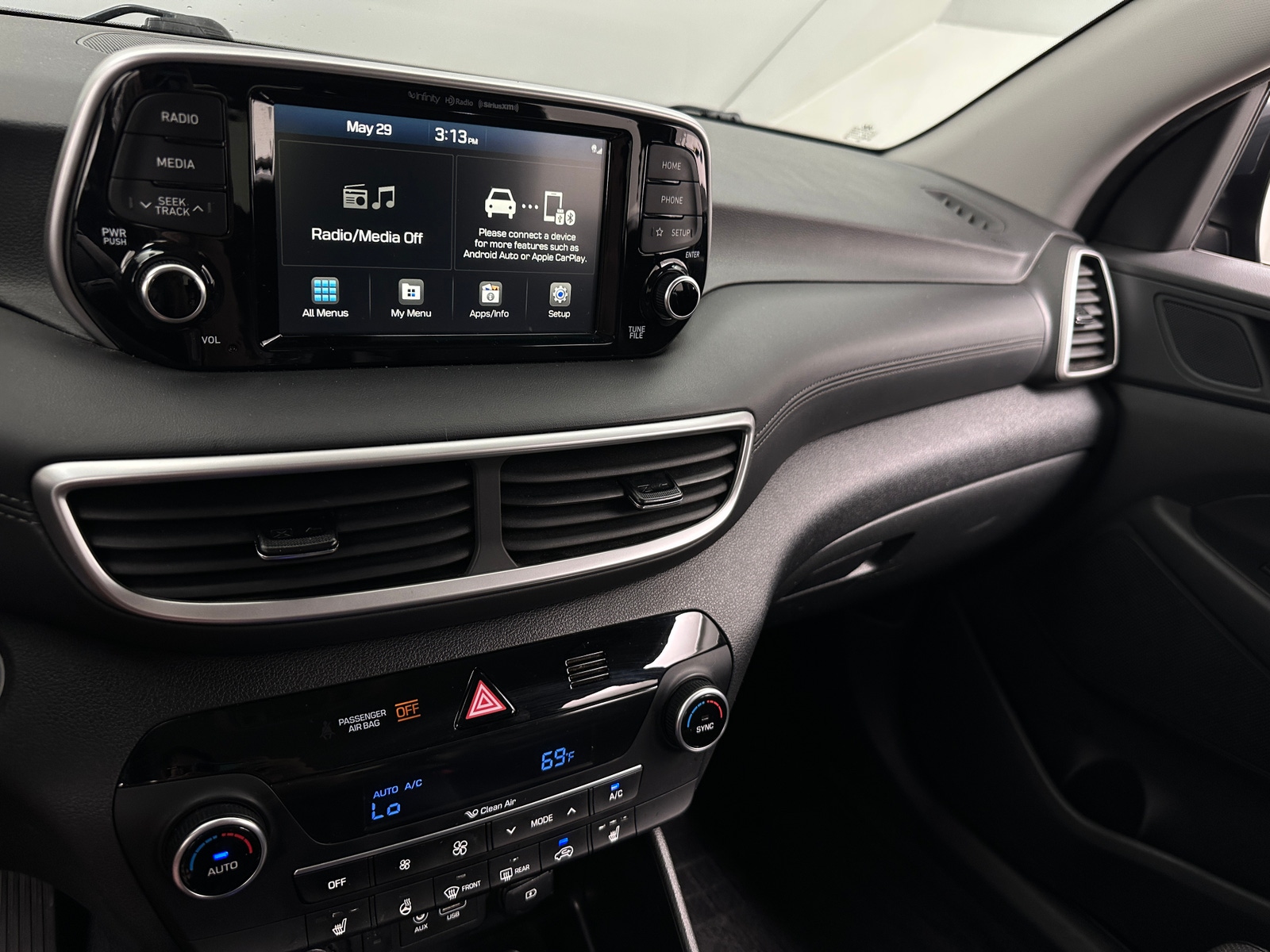 Thumbnail: 2021 Hyundai Tucson - 3