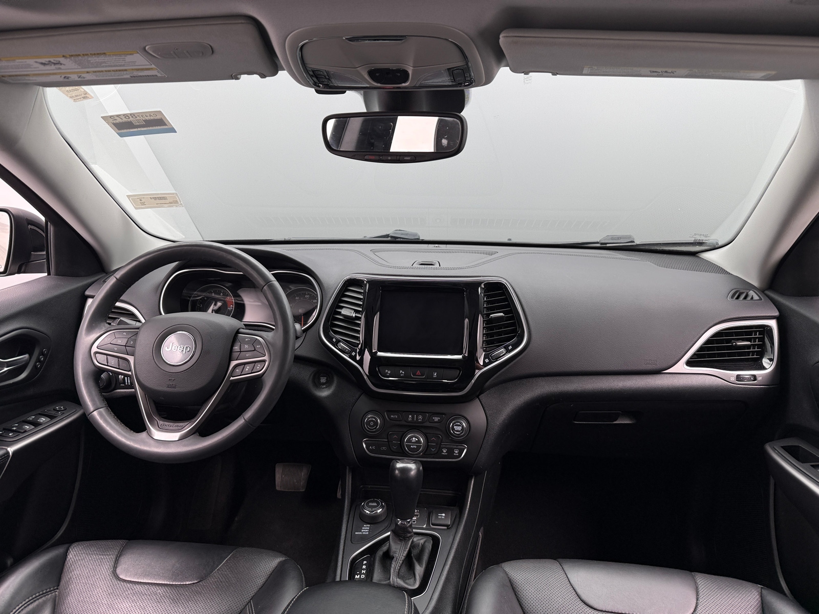 Thumbnail: 2022 Jeep Cherokee - 2