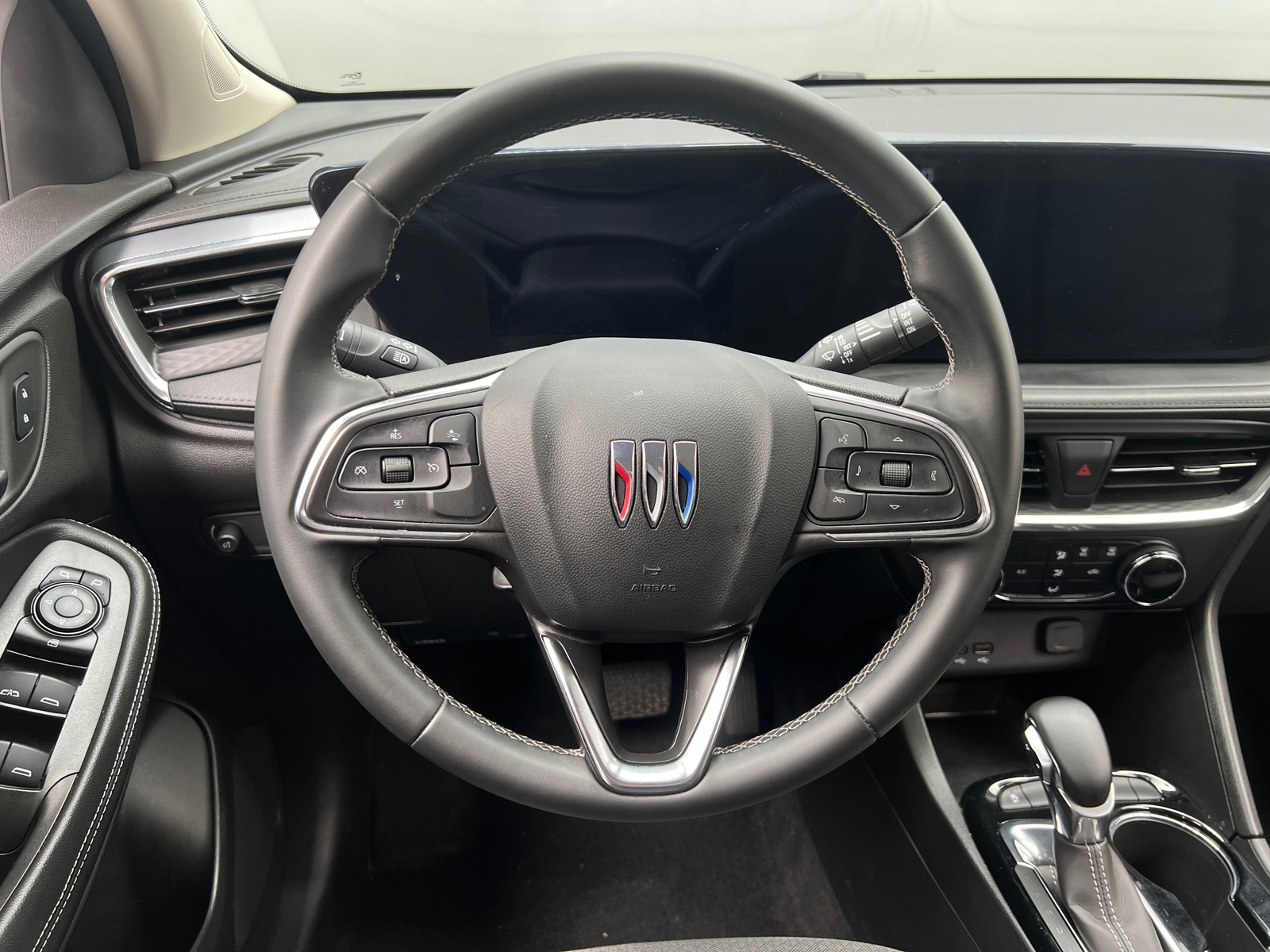 Thumbnail: 2025 Buick Encore GX - 4