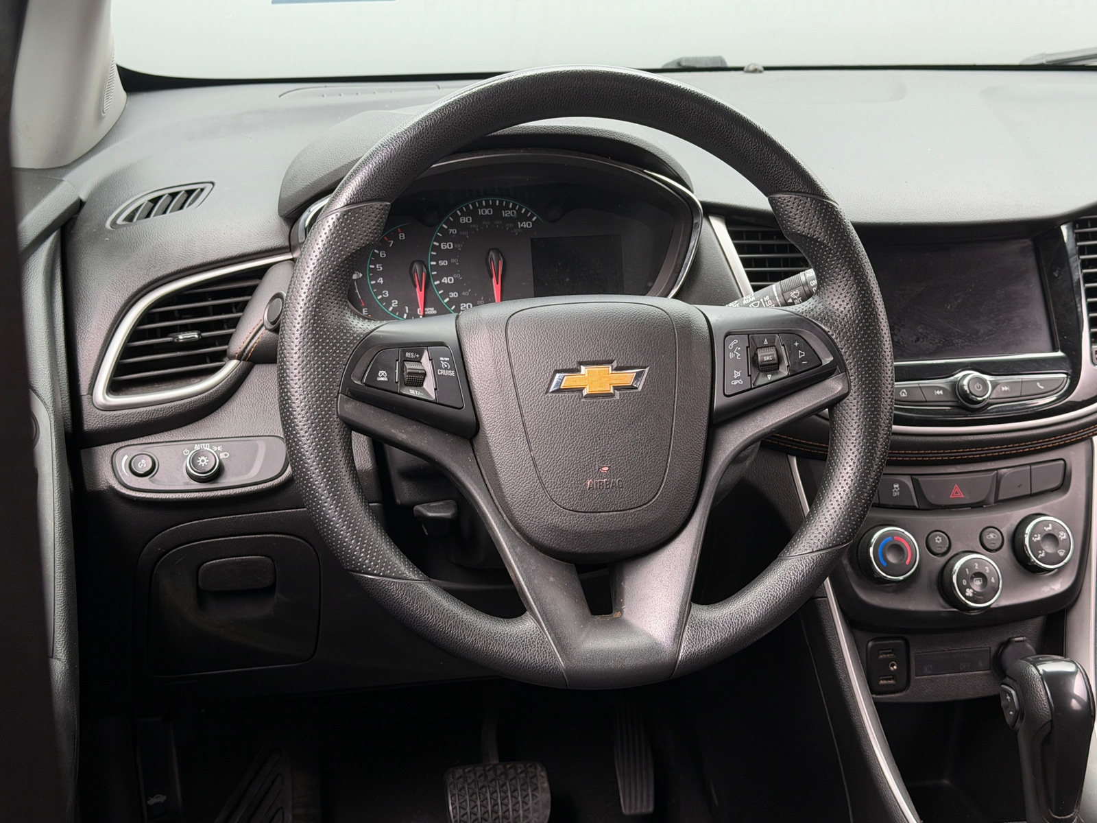 Thumbnail: 2020 Chevrolet Trax - 5