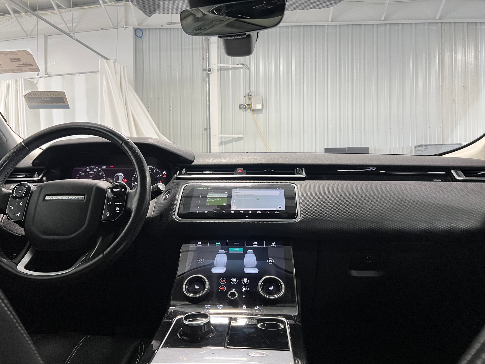 Thumbnail: 2019 Land Rover Range Rover Velar - 2