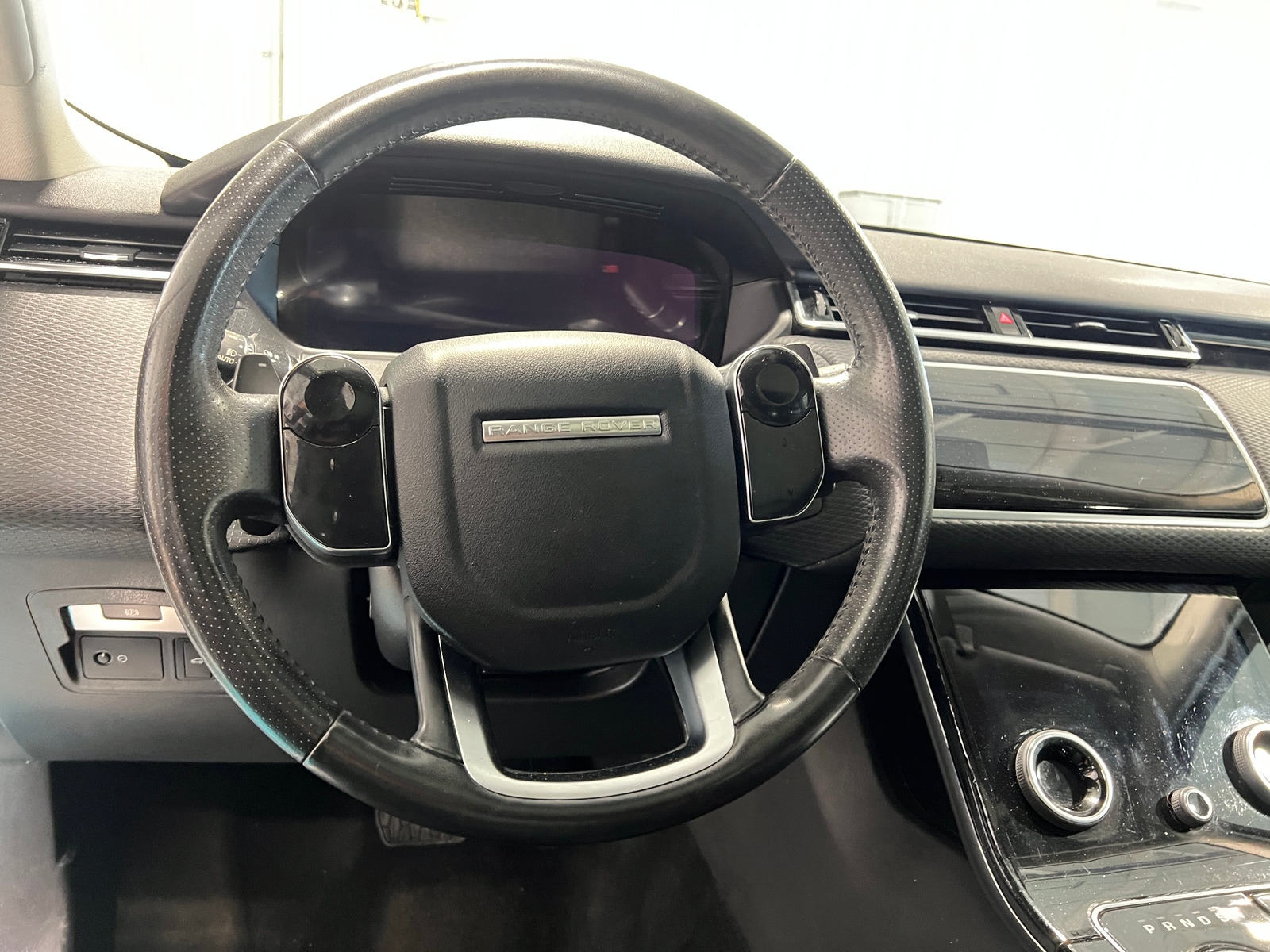 Thumbnail: 2019 Land Rover Range Rover Velar - 4