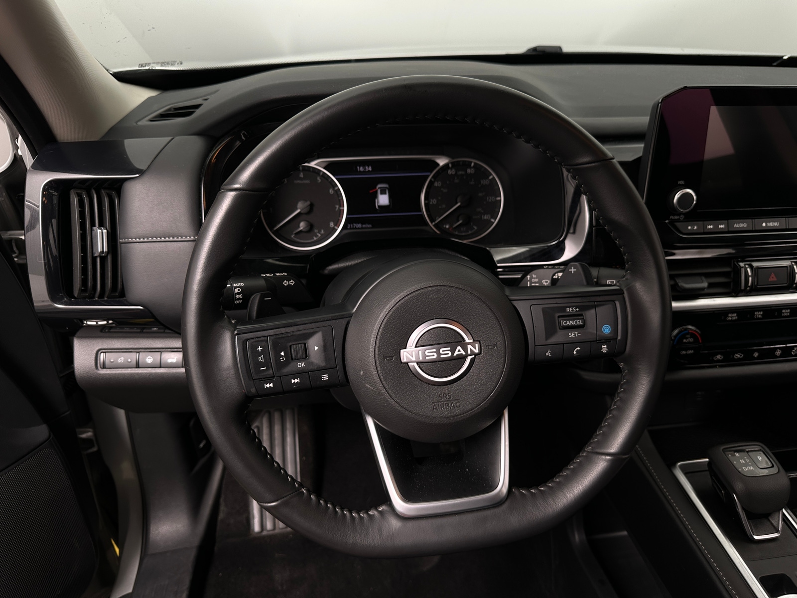 Thumbnail: 2025 Nissan Pathfinder - 5