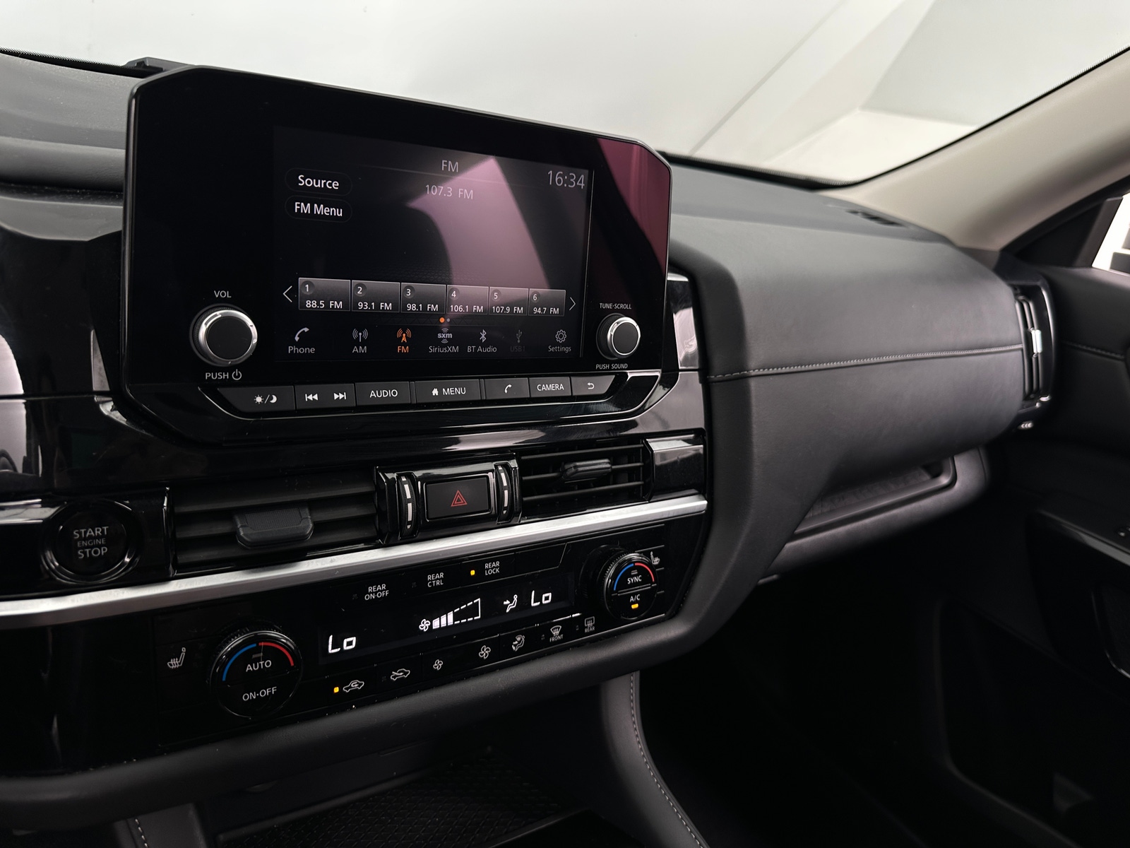 Thumbnail: 2025 Nissan Pathfinder - 4