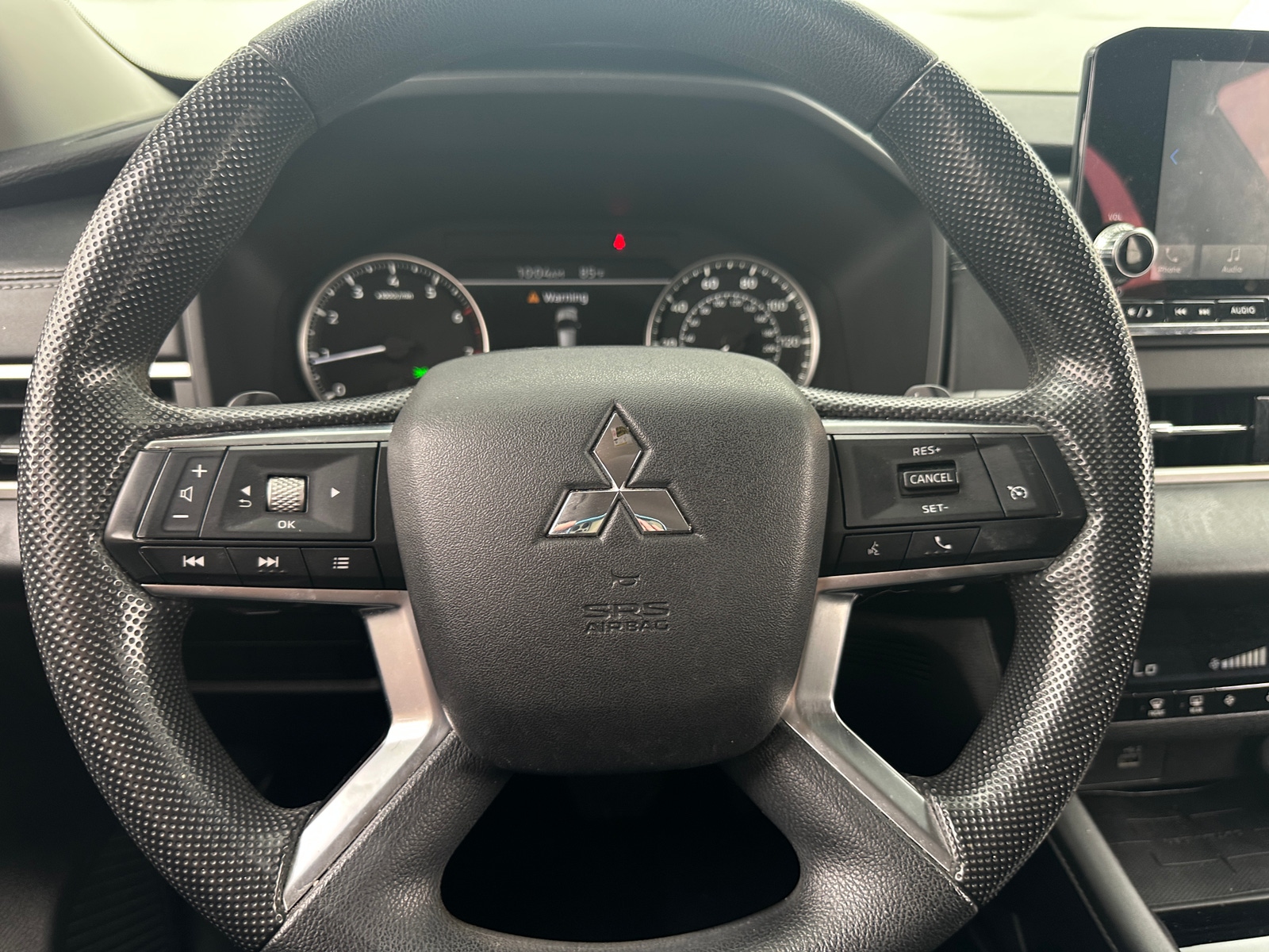 Thumbnail: 2022 Mitsubishi Outlander - 5