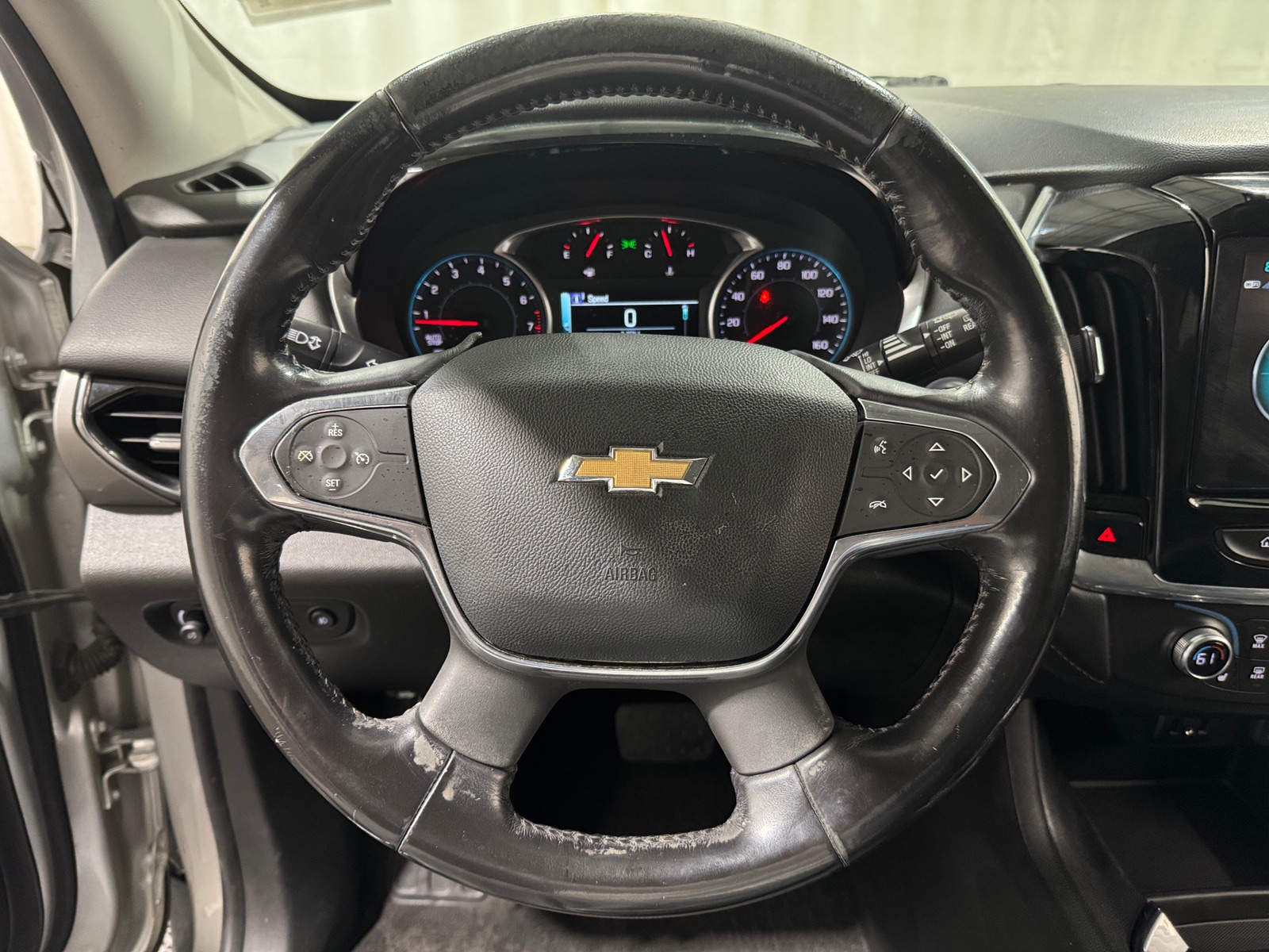 Thumbnail: 2018 Chevrolet Traverse - 5