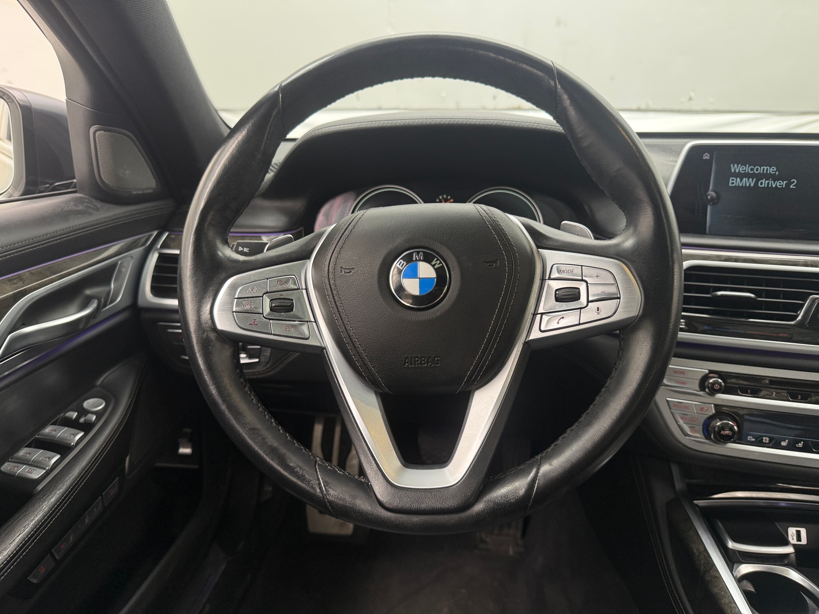 Thumbnail: 2017 BMW 7 Series - 4