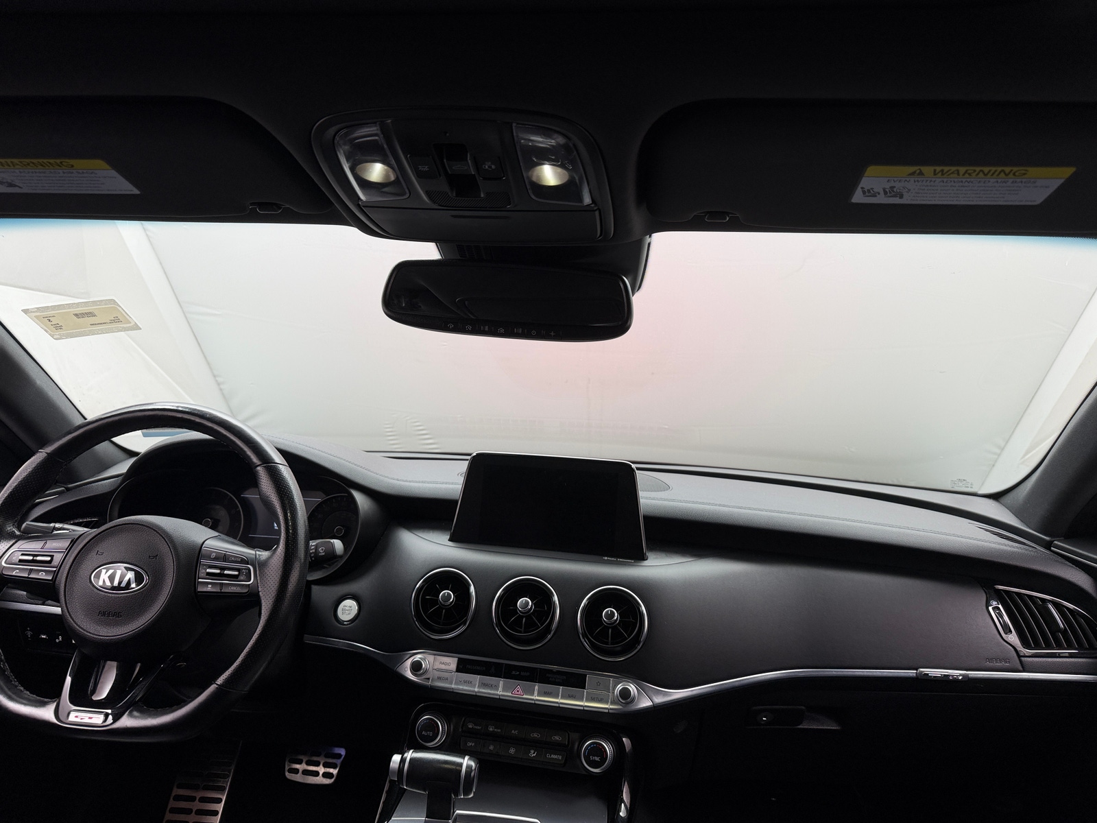 Thumbnail: 2019 Kia Stinger - 2
