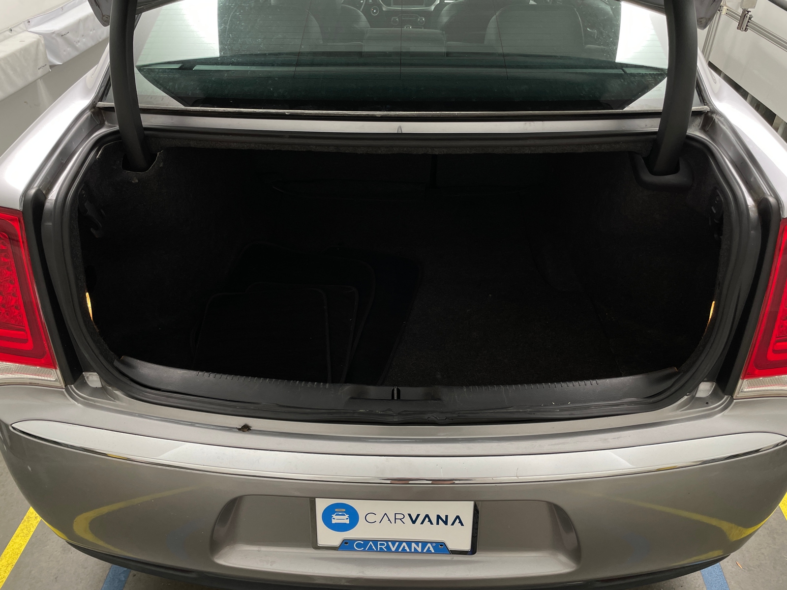 Thumbnail: 2016 Chrysler 300 - 6