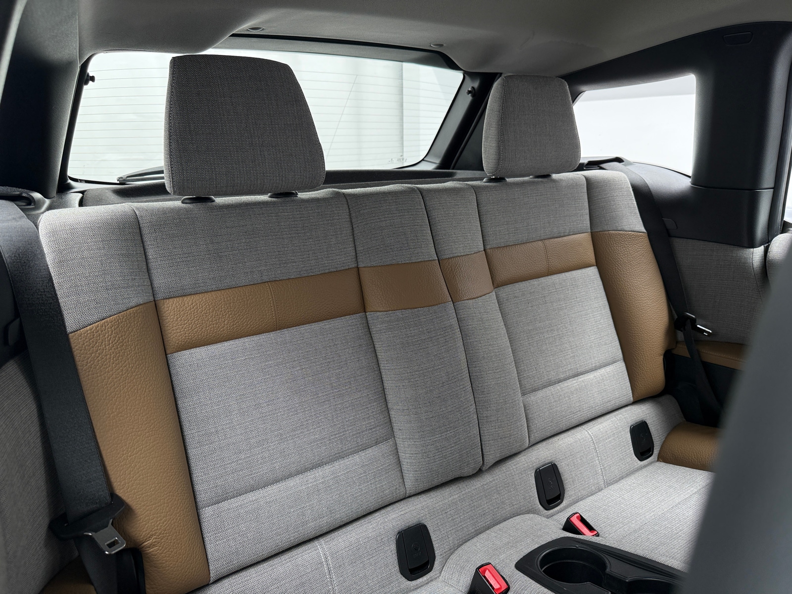 Thumbnail: 2015 BMW i3 - 6