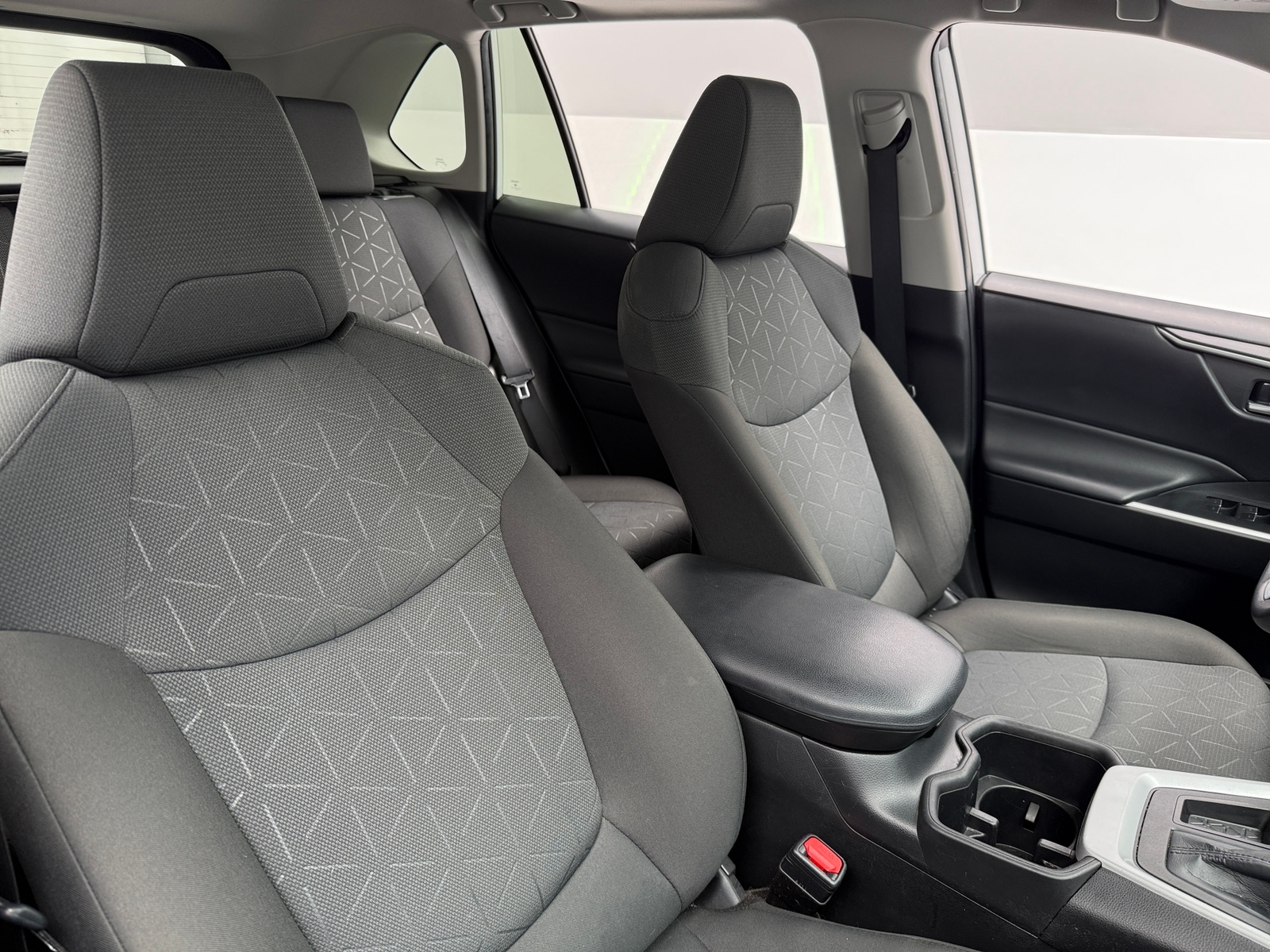 Thumbnail: 2022 Toyota RAV4 - 2
