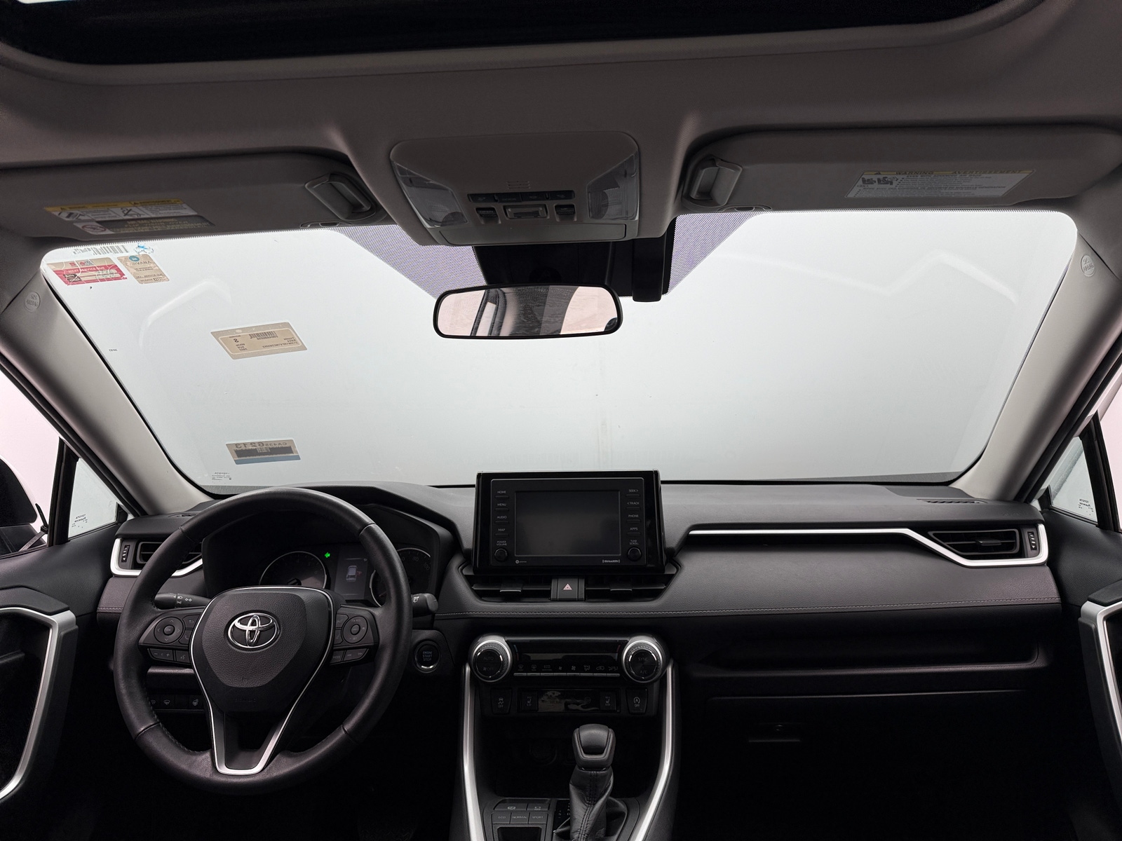 Thumbnail: 2022 Toyota RAV4 - 3