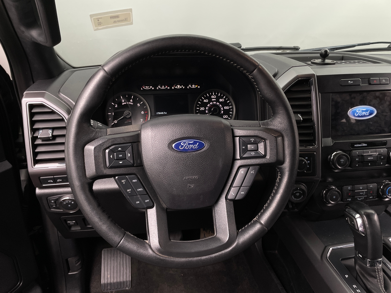 Thumbnail: 2019 Ford Econoline - 5