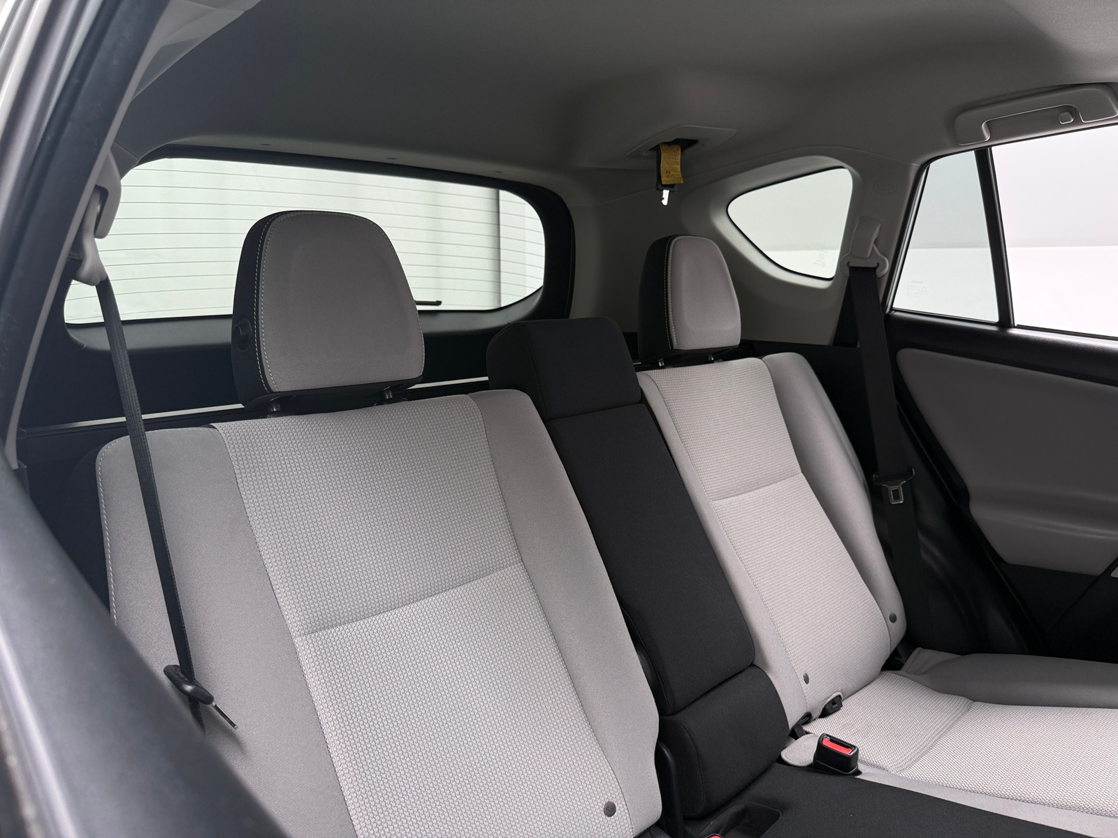 Thumbnail: 2018 Toyota RAV4 - 6