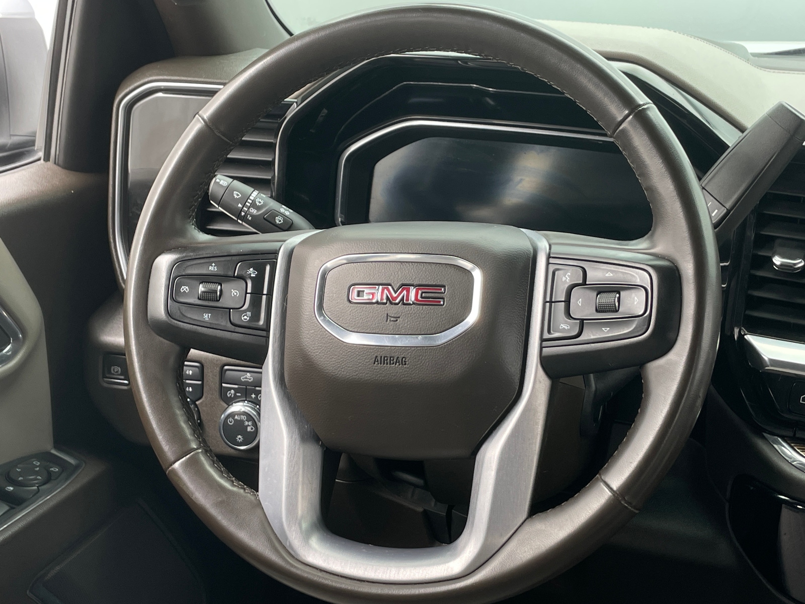 Thumbnail: 2023 GMC Sierra 1500 - 5