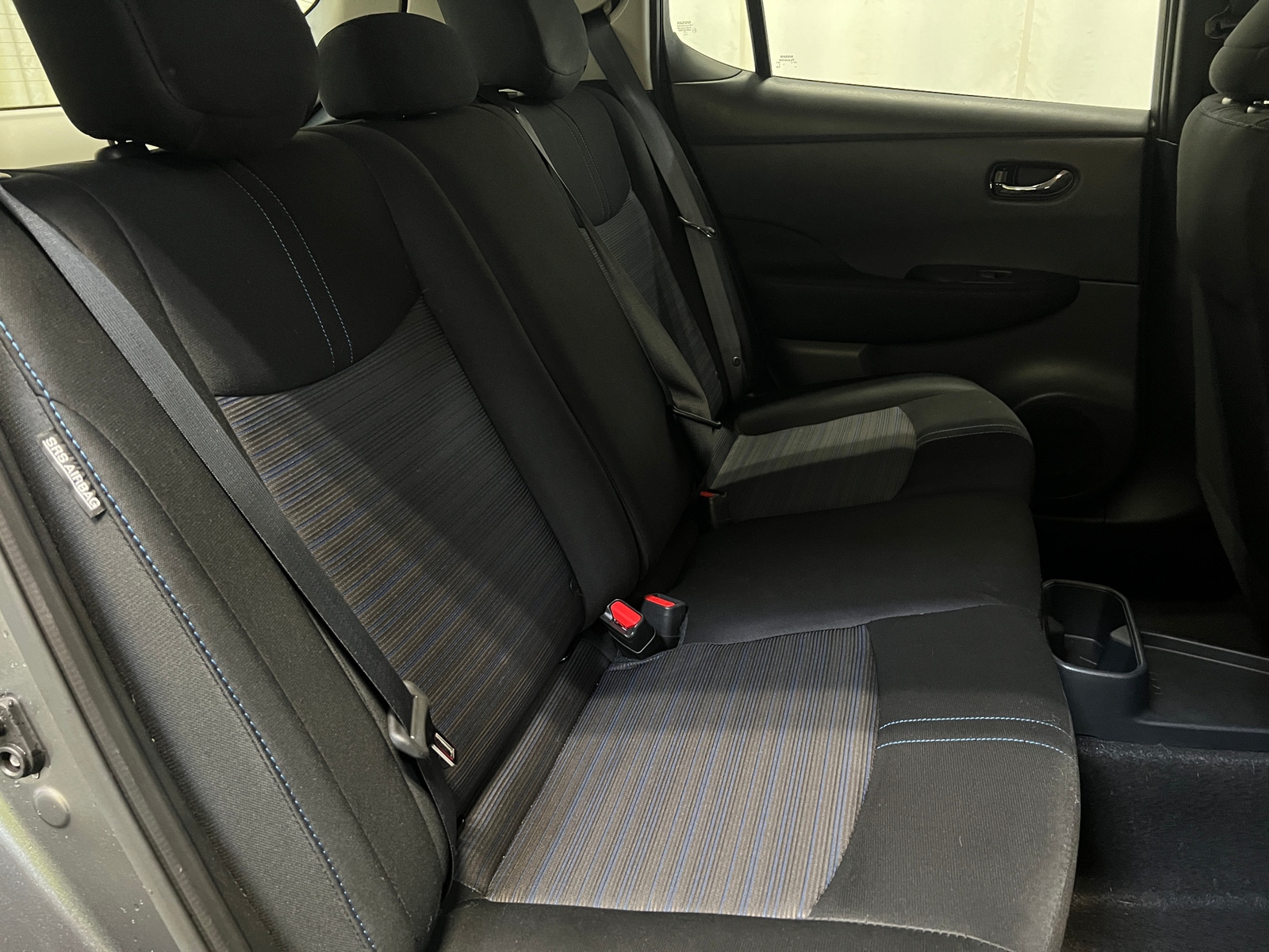 Thumbnail: 2023 Nissan Leaf - 6