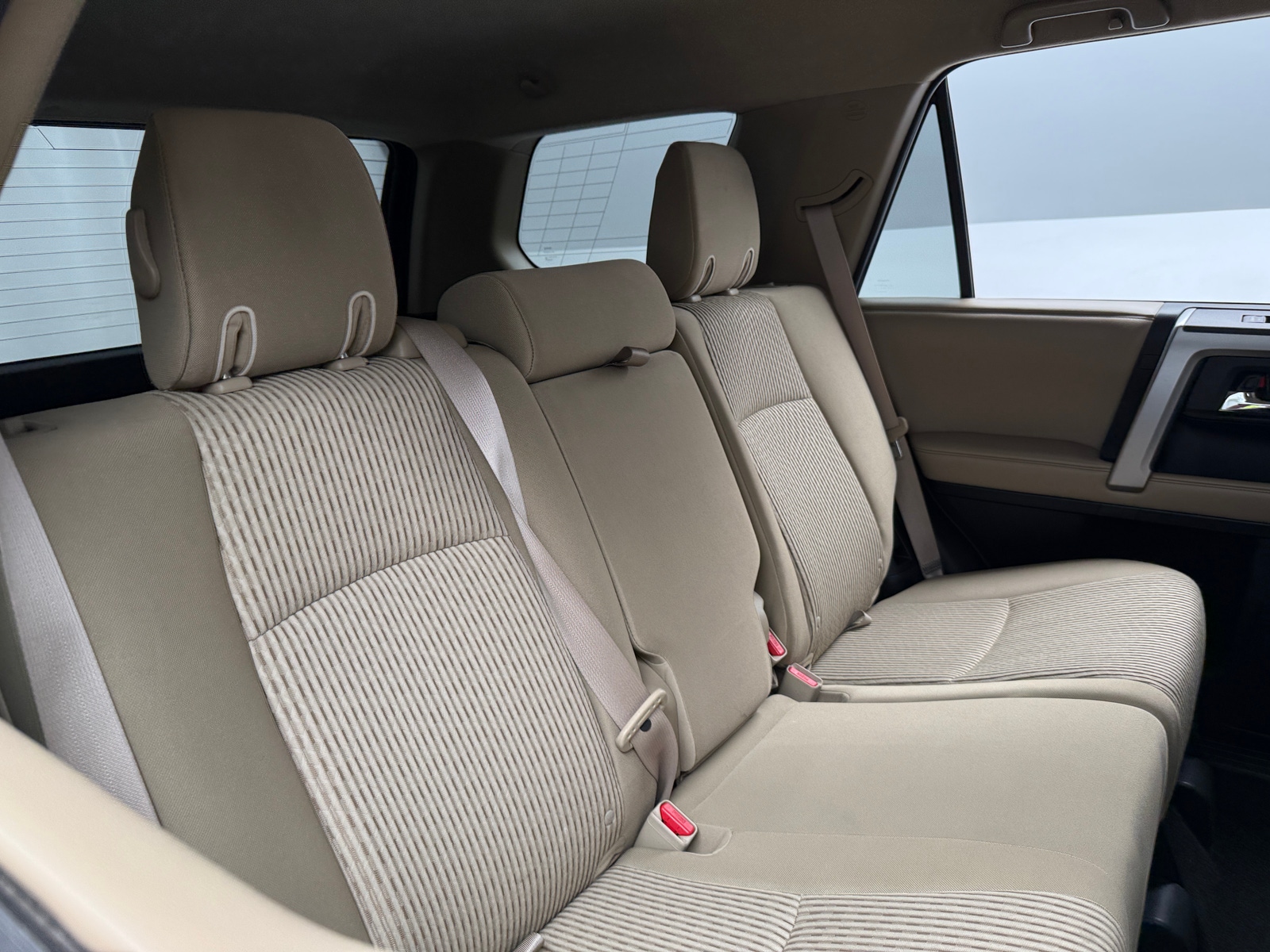 Thumbnail: 2015 Toyota 4Runner - 6