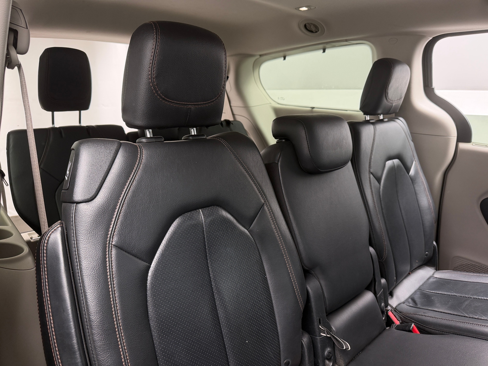 Thumbnail: 2020 Chrysler Pacifica - 5