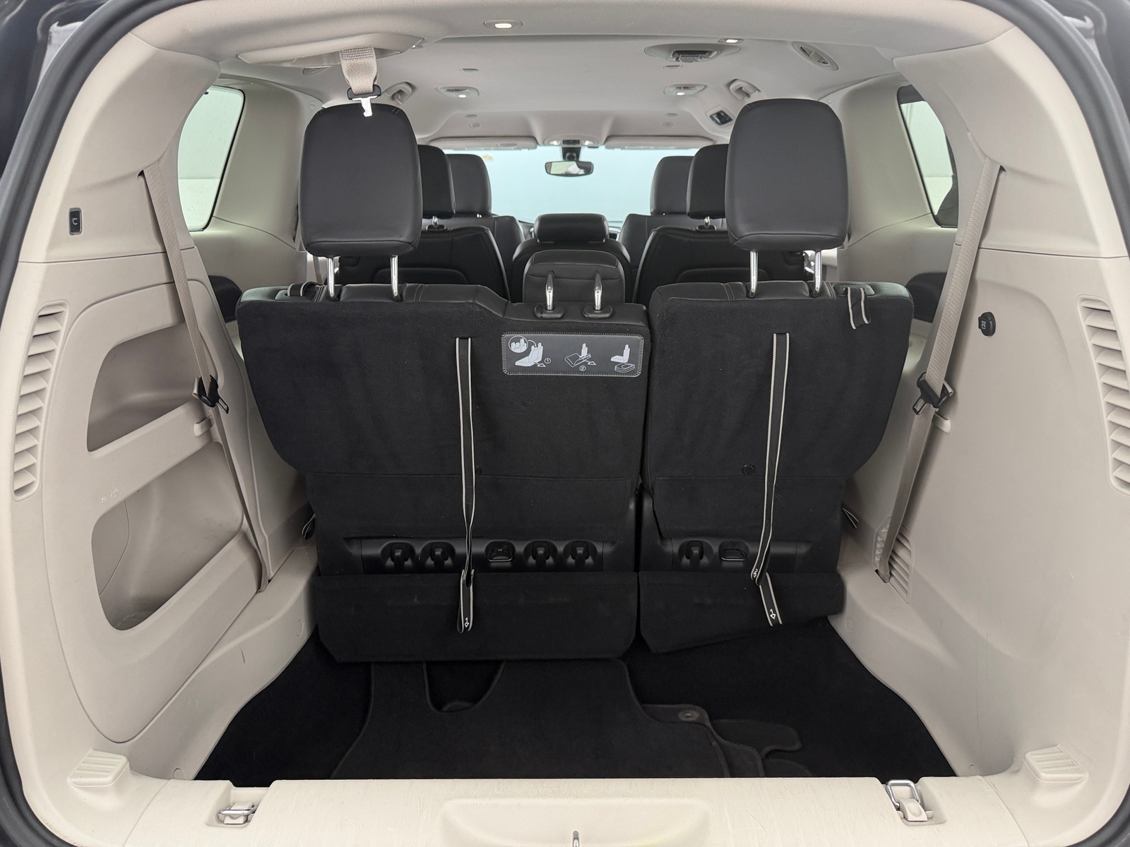 Thumbnail: 2020 Chrysler Pacifica - 6