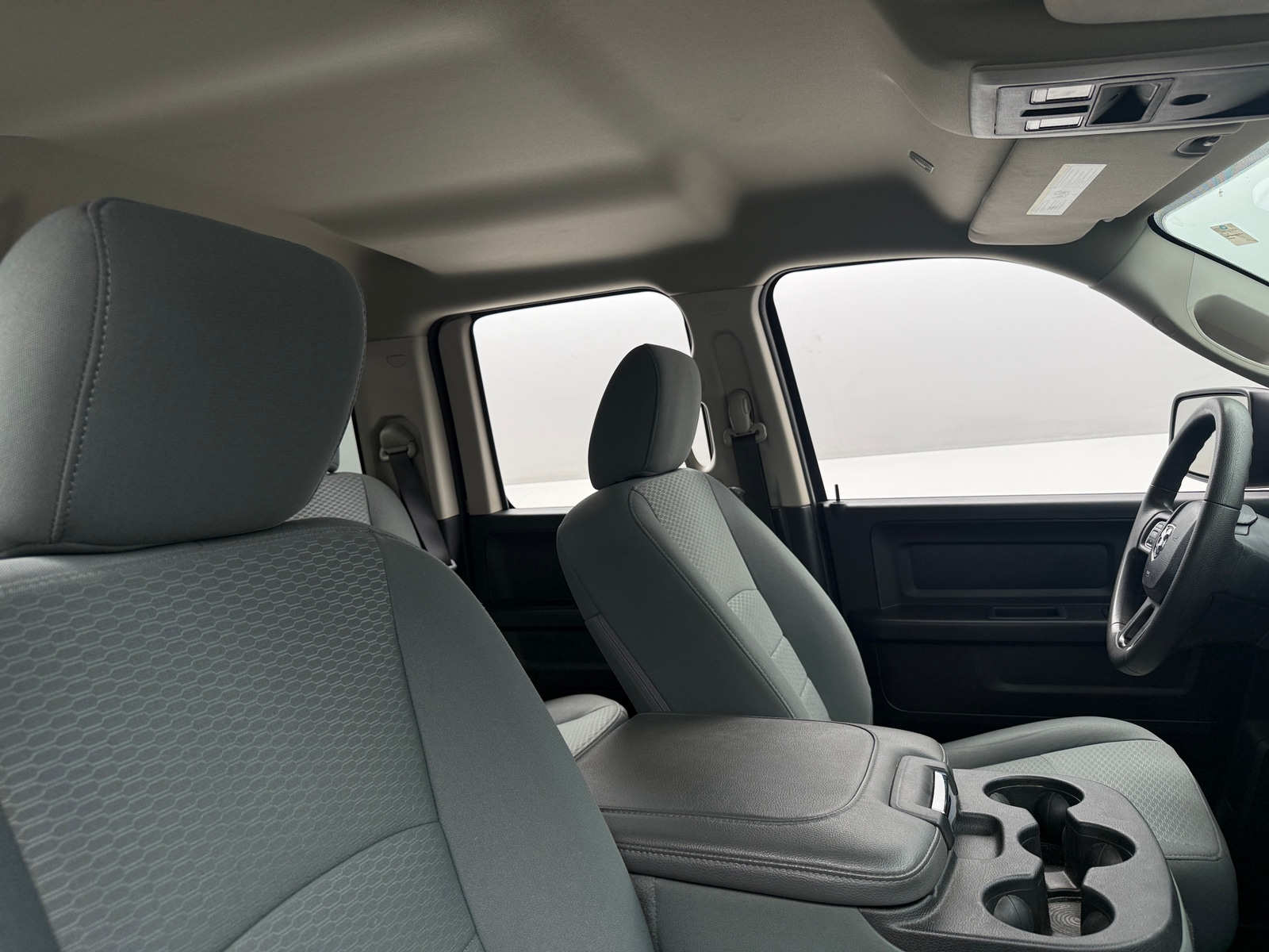 Thumbnail: 2019 RAM 1500 Classic - 2
