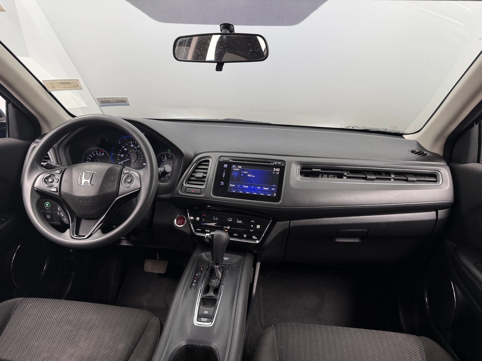 Thumbnail: 2018 Honda HR-V - 3