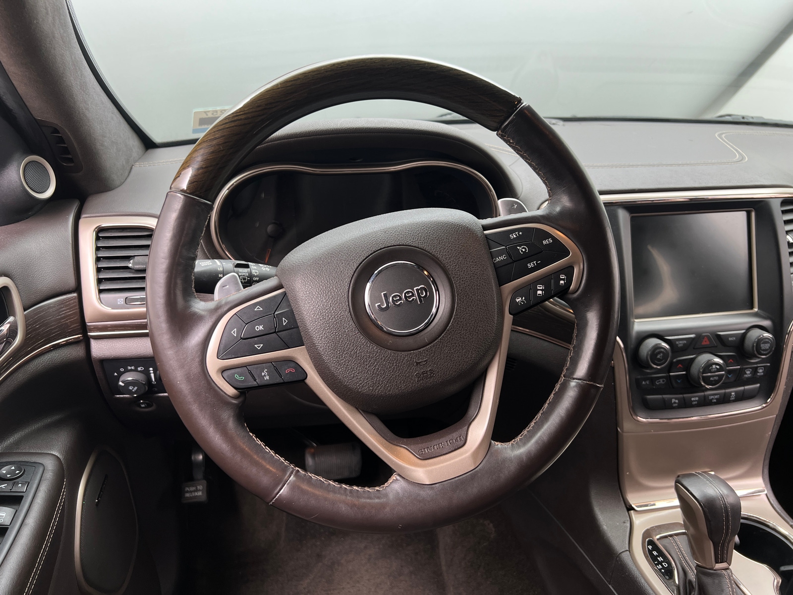 Thumbnail: 2016 Jeep Grand Cherokee - 4