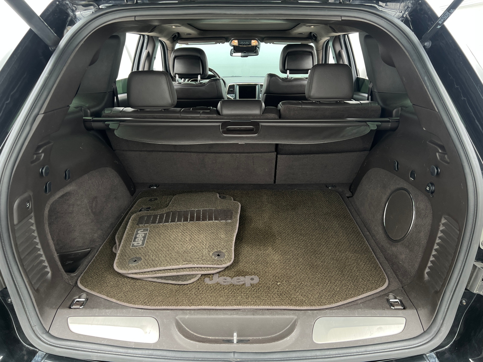 Thumbnail: 2016 Jeep Grand Cherokee - 6