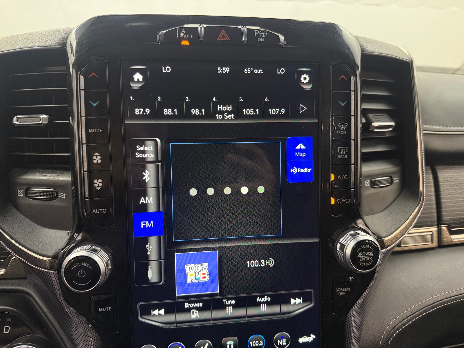 Thumbnail: 2019 RAM 1500 - 3
