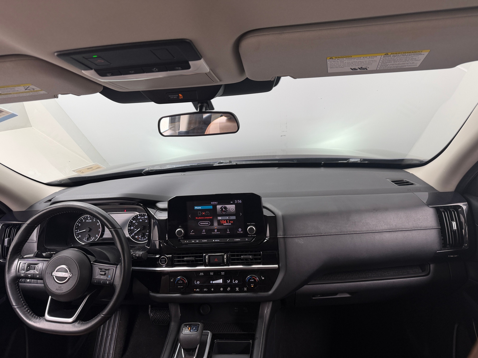 Thumbnail: 2022 Nissan Pathfinder - 3