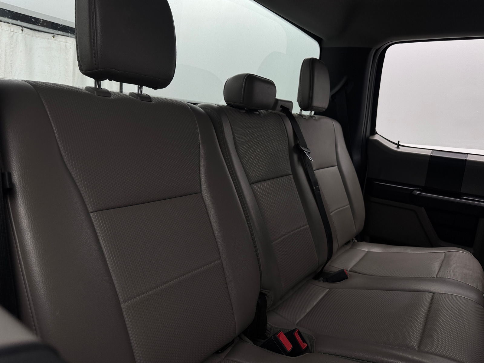 Thumbnail: 2020 Ford Econoline - 6
