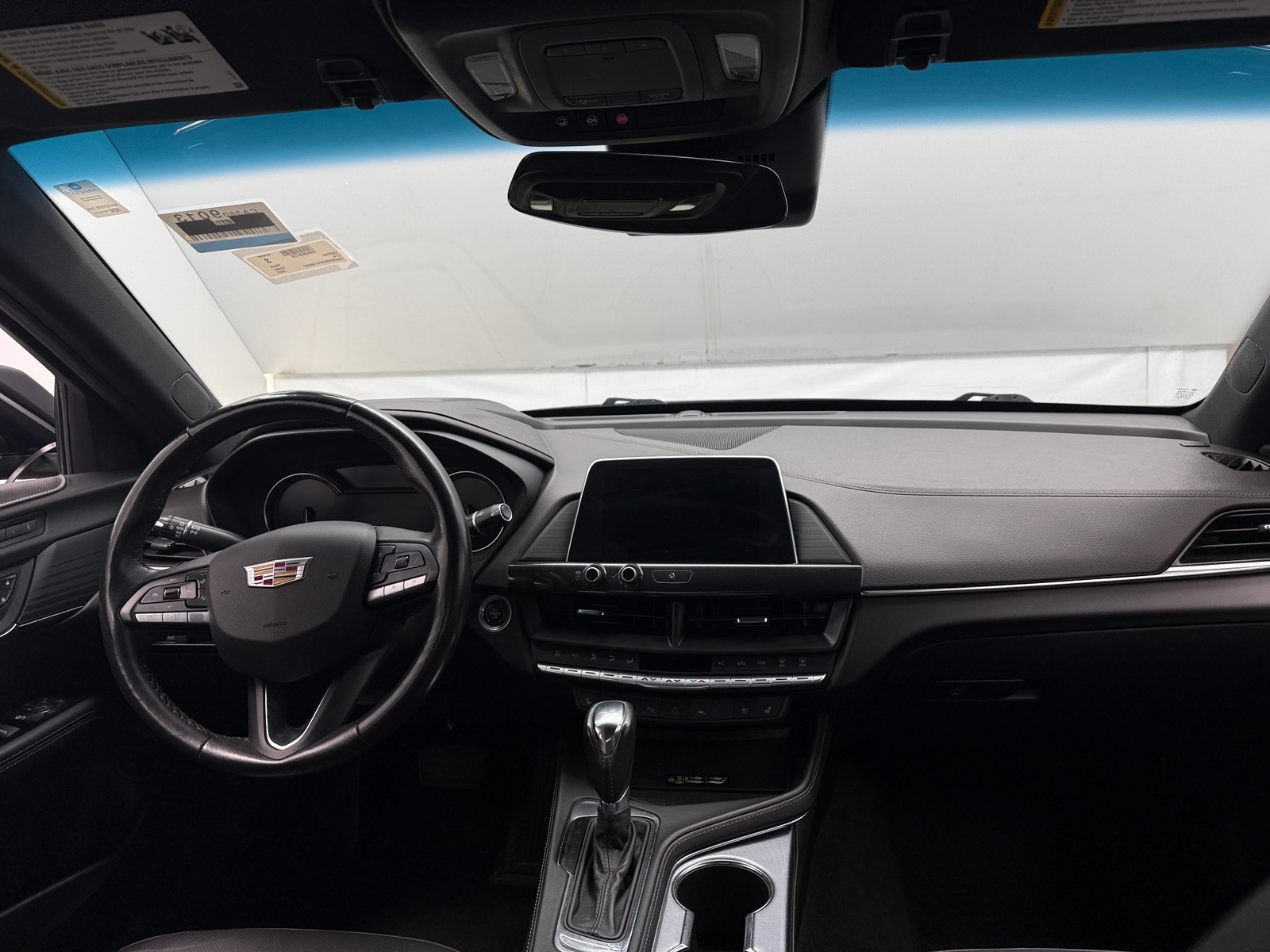 Thumbnail: 2023 Cadillac CT4 - 2