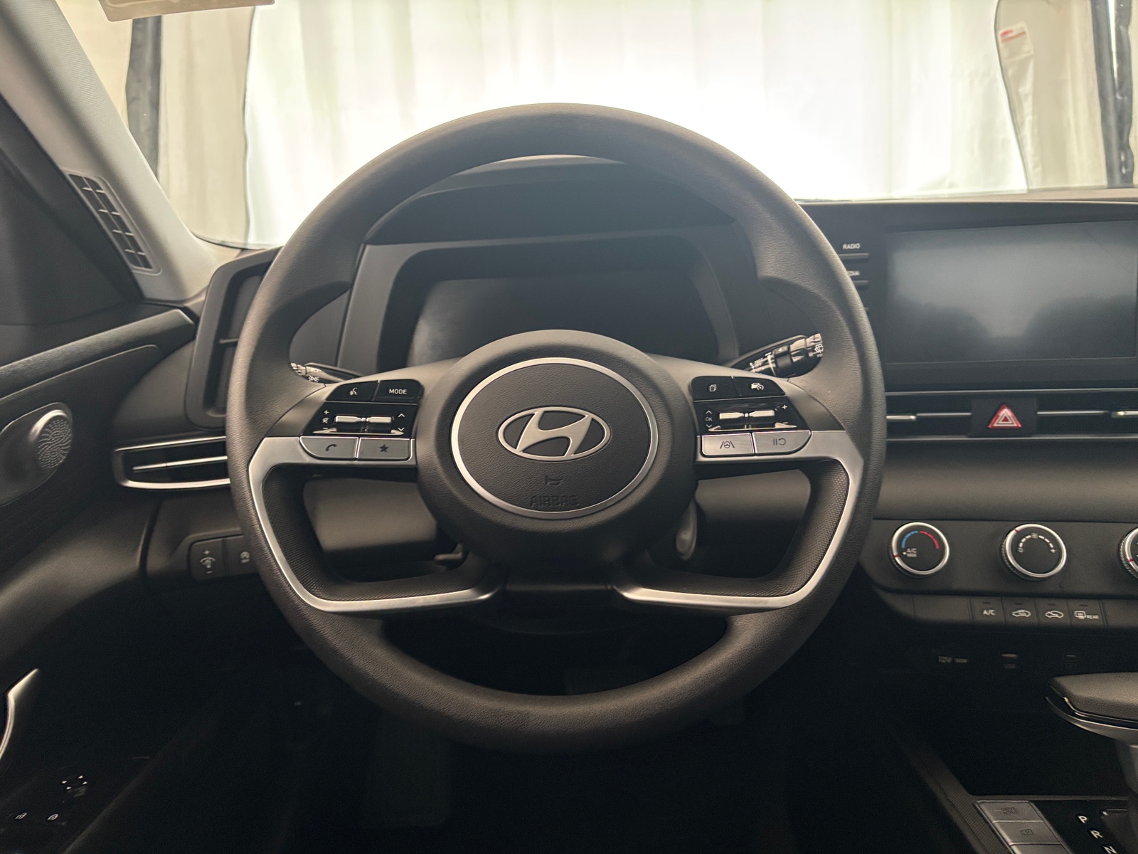 Thumbnail: 2025 Hyundai Elantra - 5