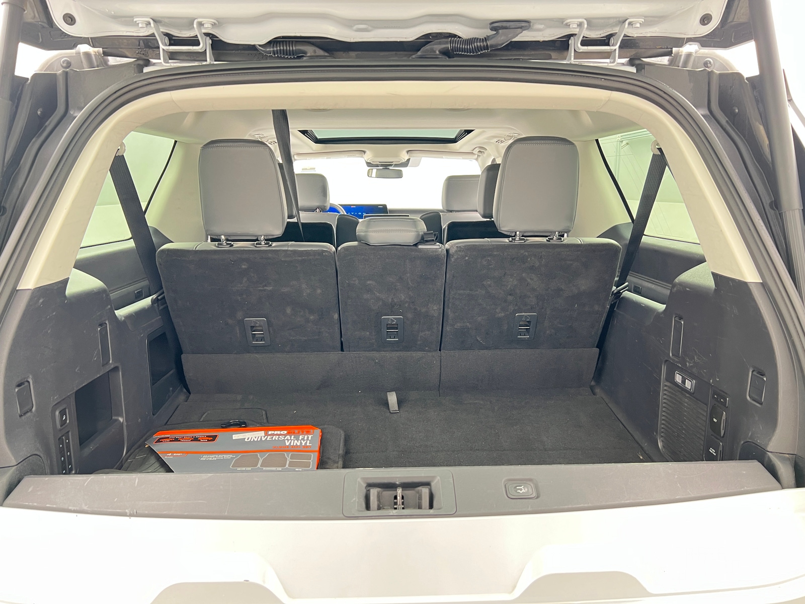 Thumbnail: 2025 Ford Expedition MAX - 6