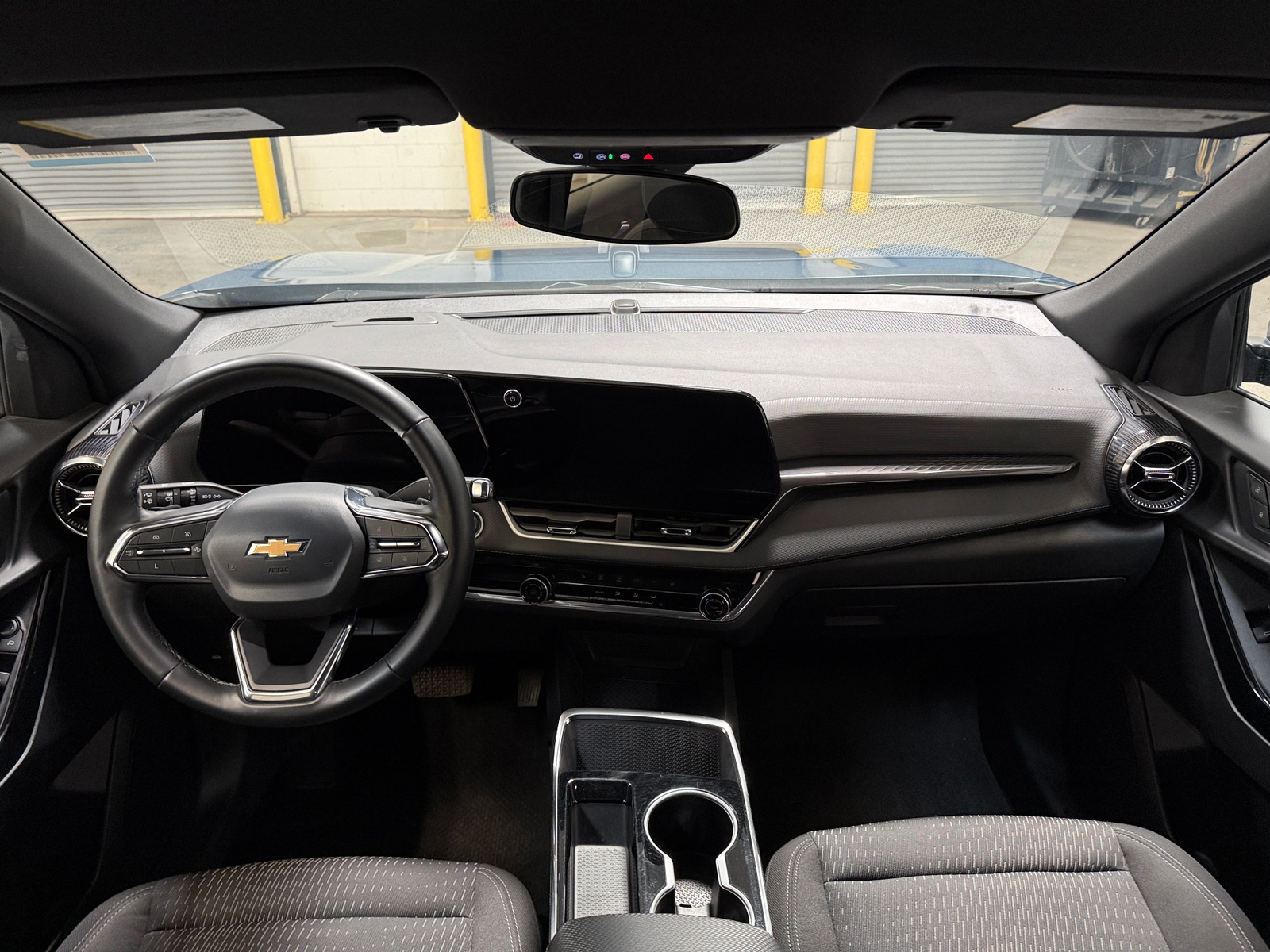 Thumbnail: 2025 Chevrolet Equinox - 3