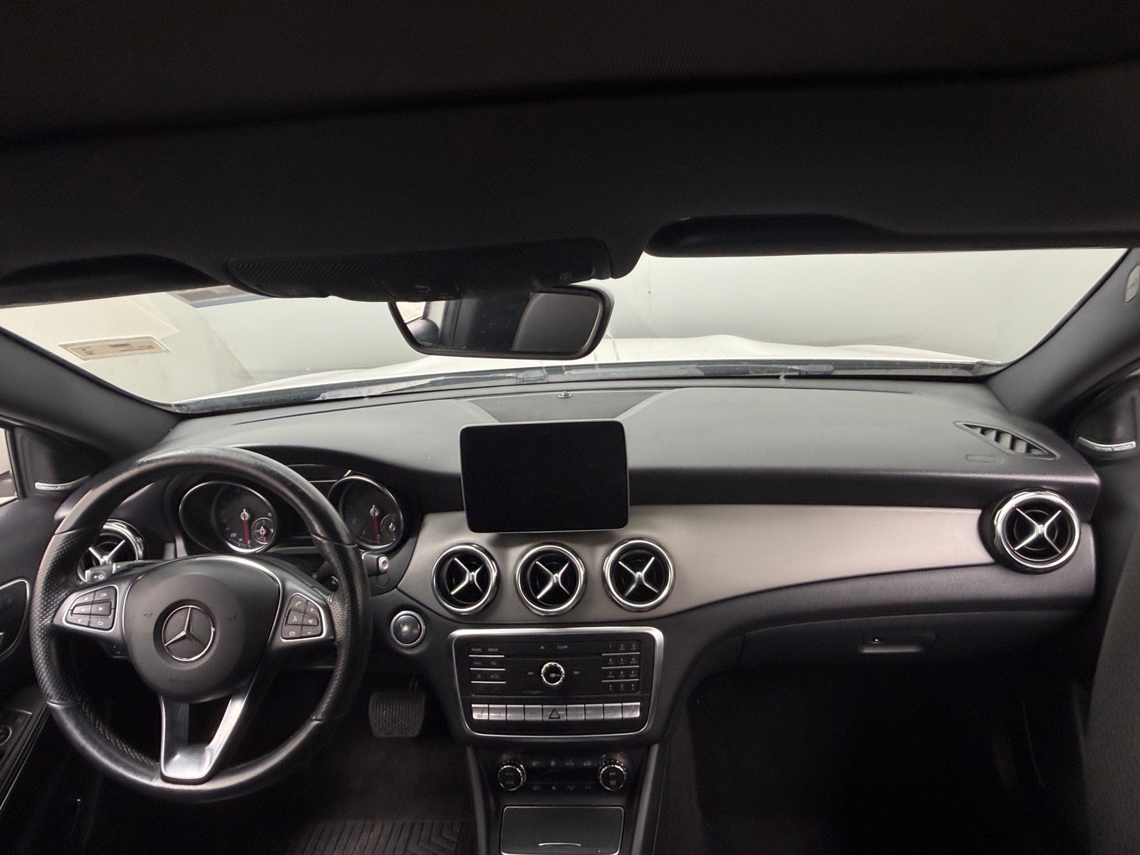 Thumbnail: 2020 Mercedes-Benz GLA - 2